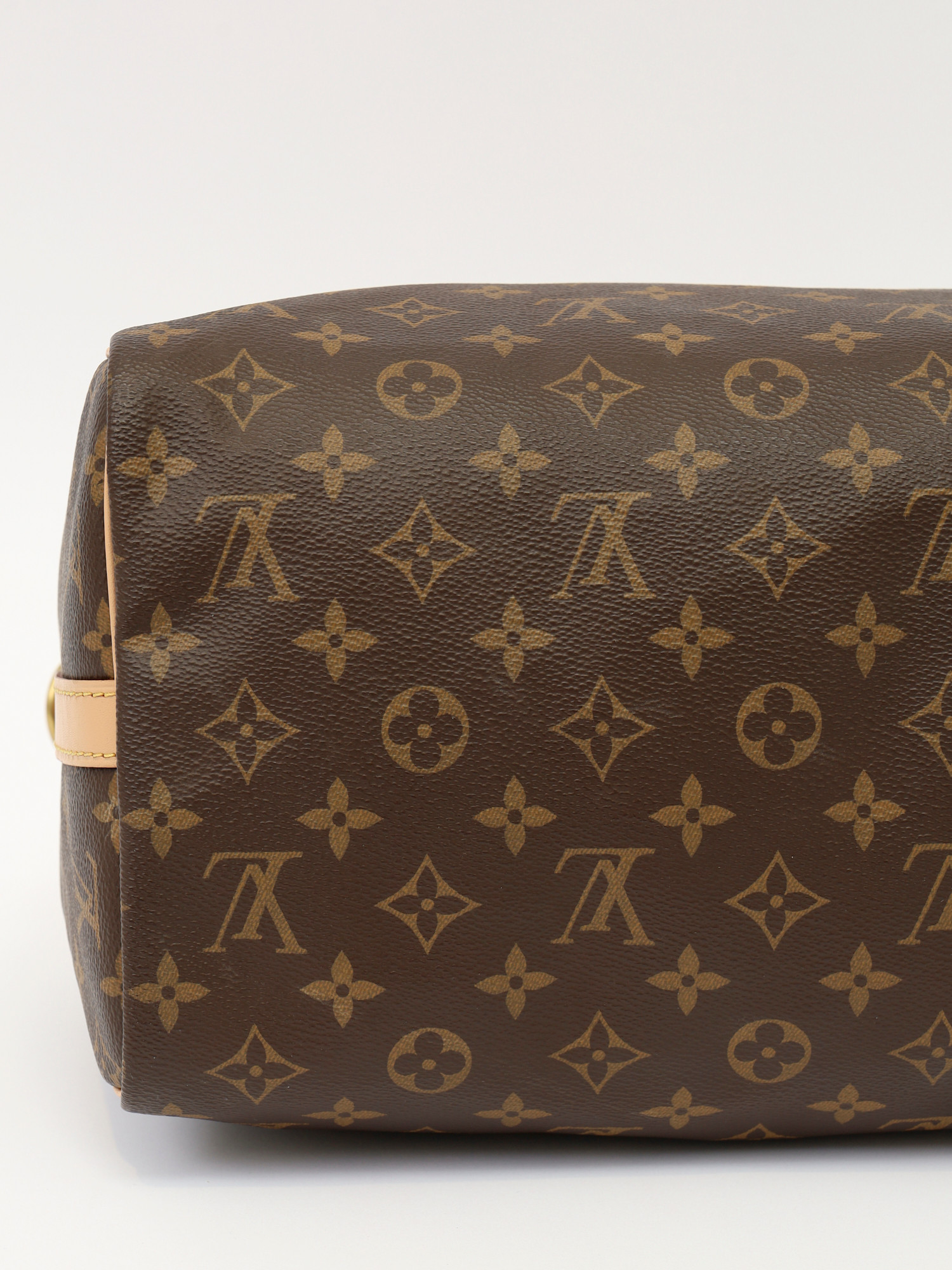 Louis Vuitton Speedy  8