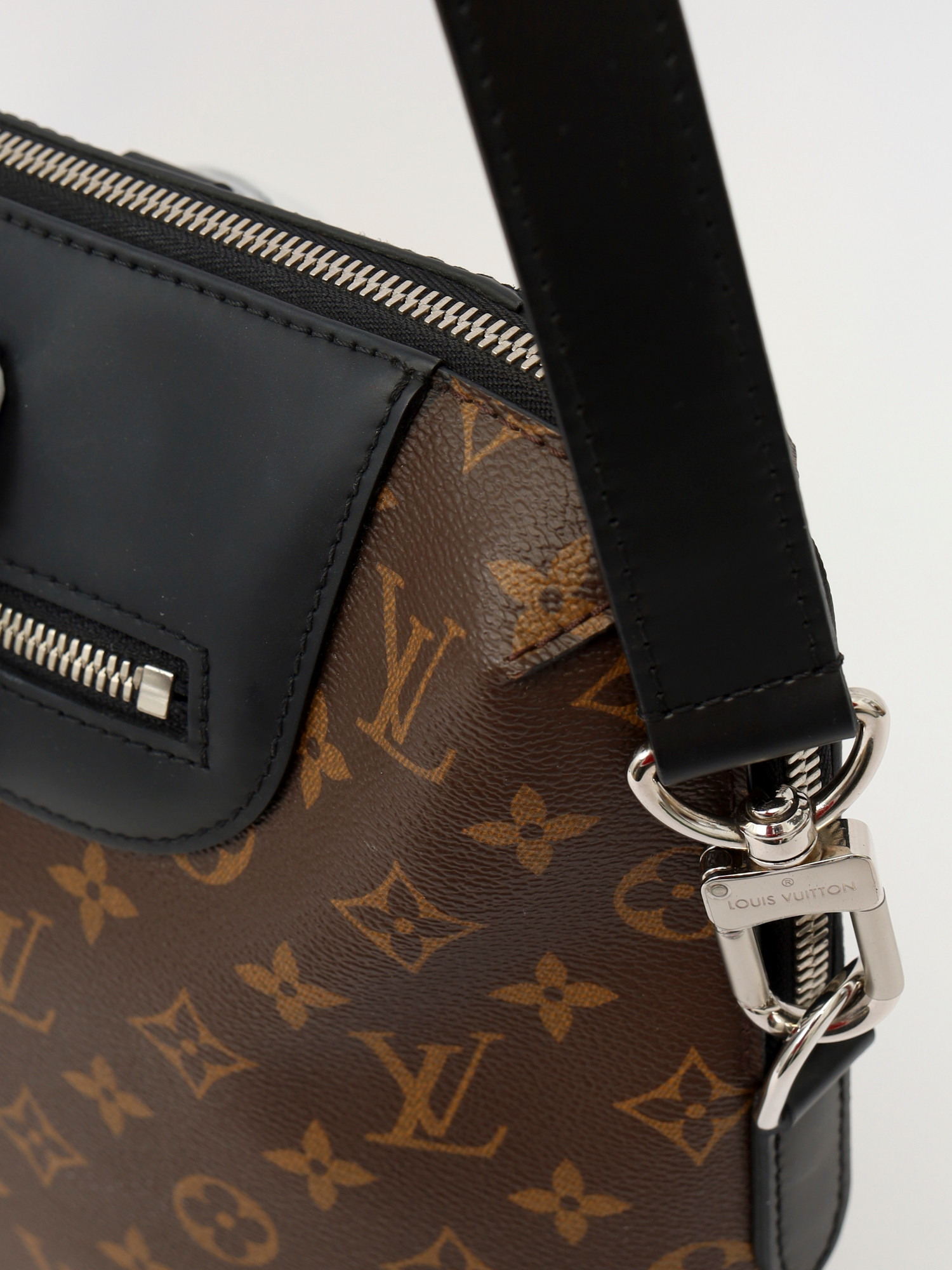 Louis Vuitton Porte-Documents Jour  8