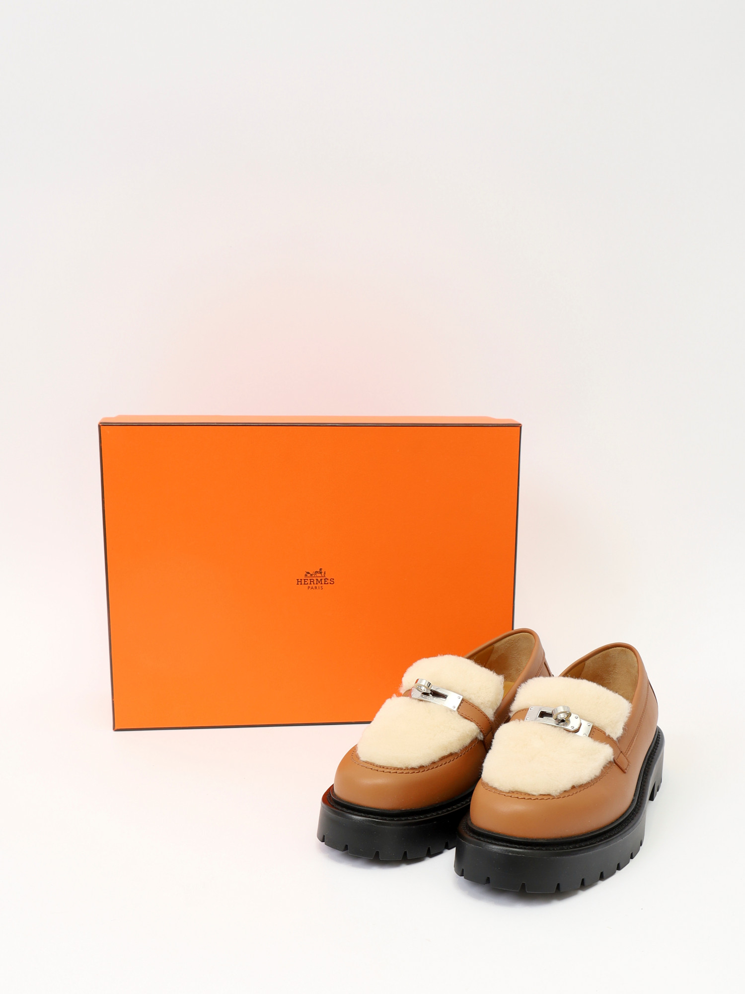 Hermes Shoes 37.5 2