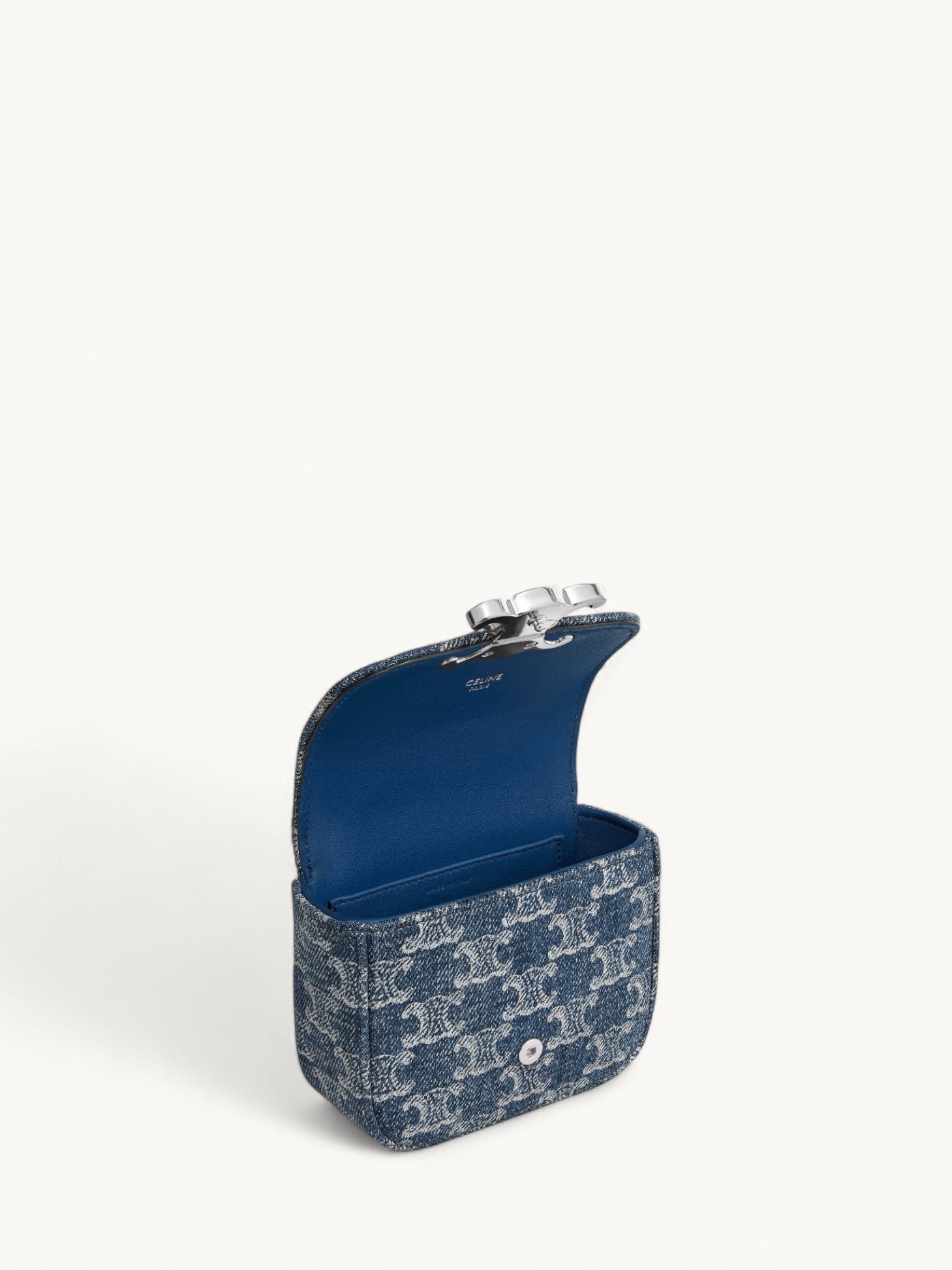 Celine Claude 4