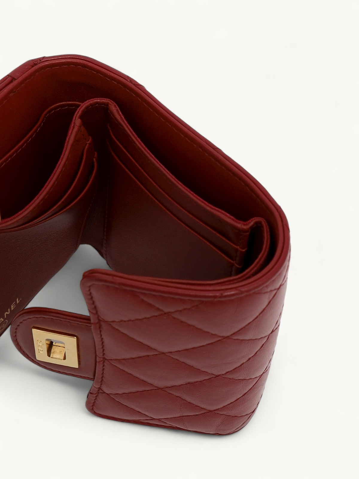 Chanel 2.55  4