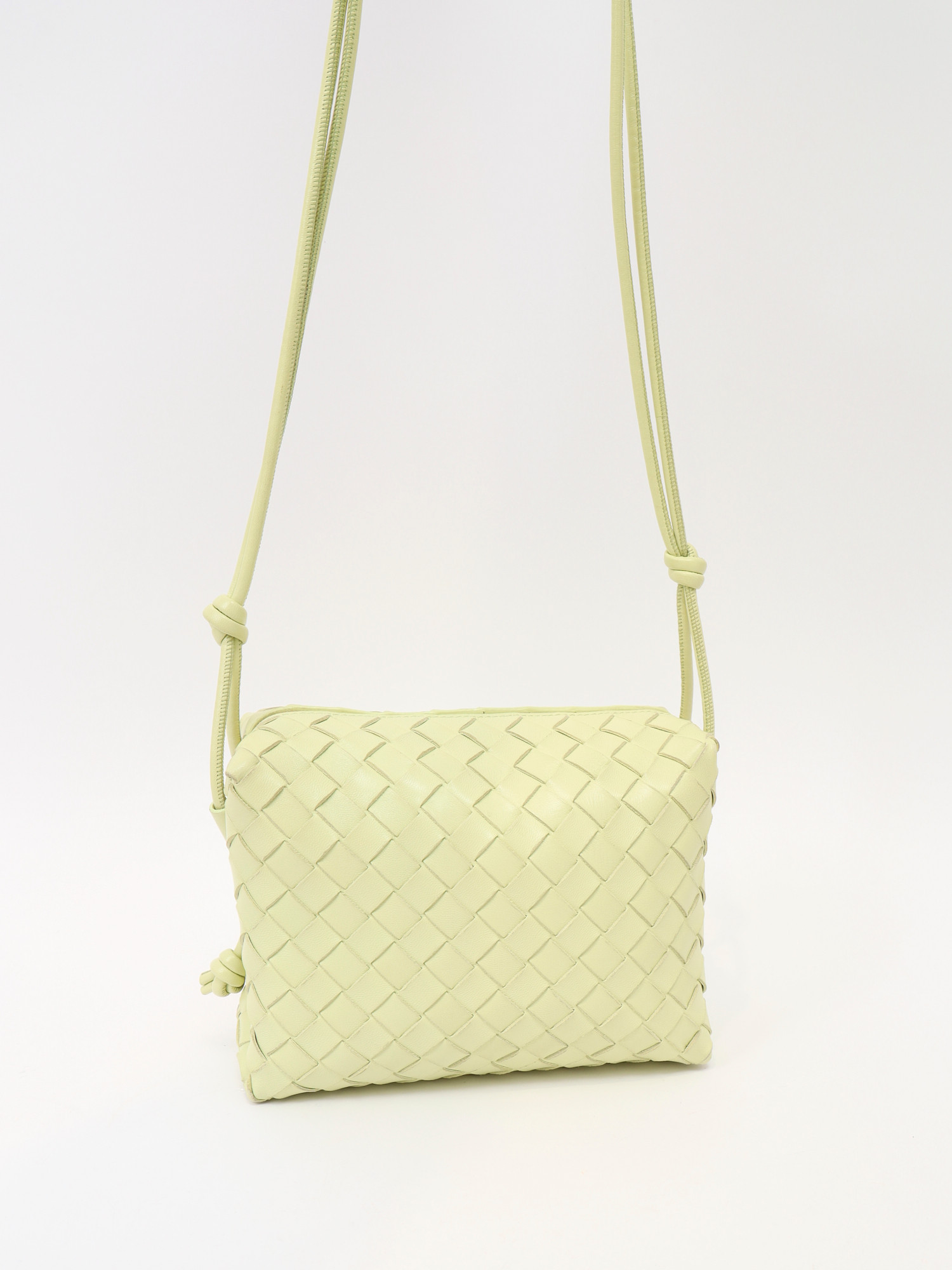 Bottega Veneta Loop  4