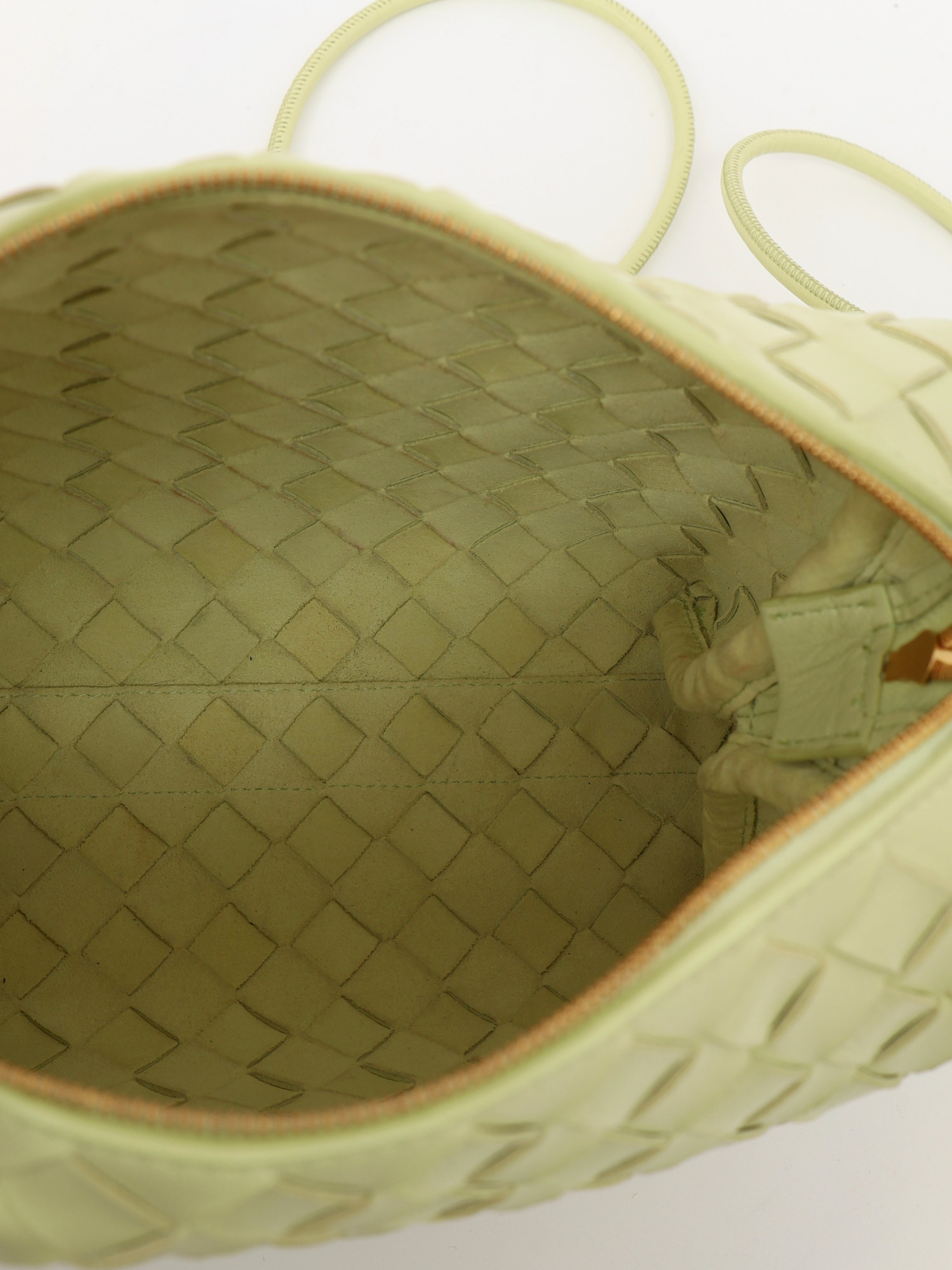 Bottega Veneta Loop  9