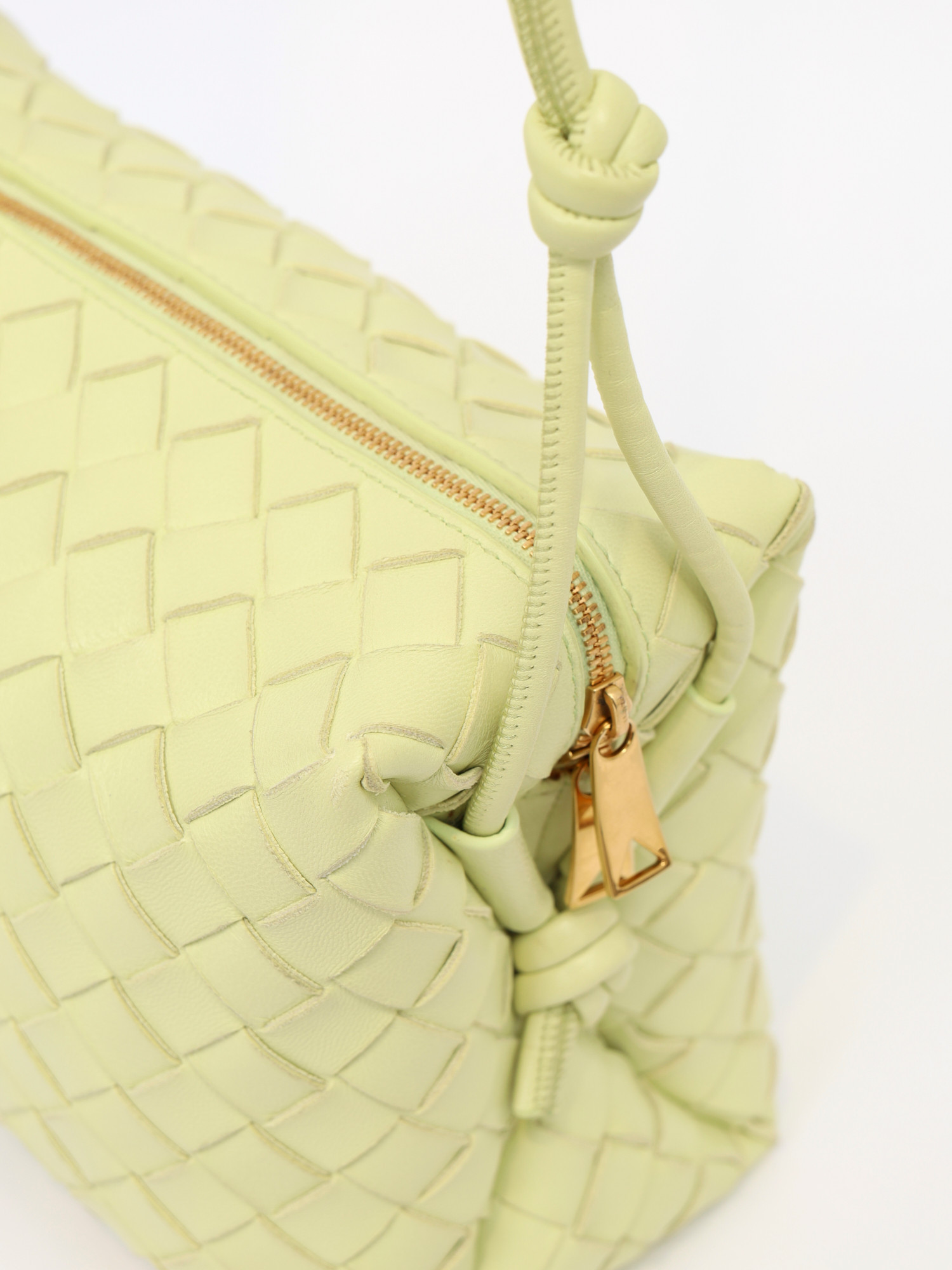 Bottega Veneta Loop  6