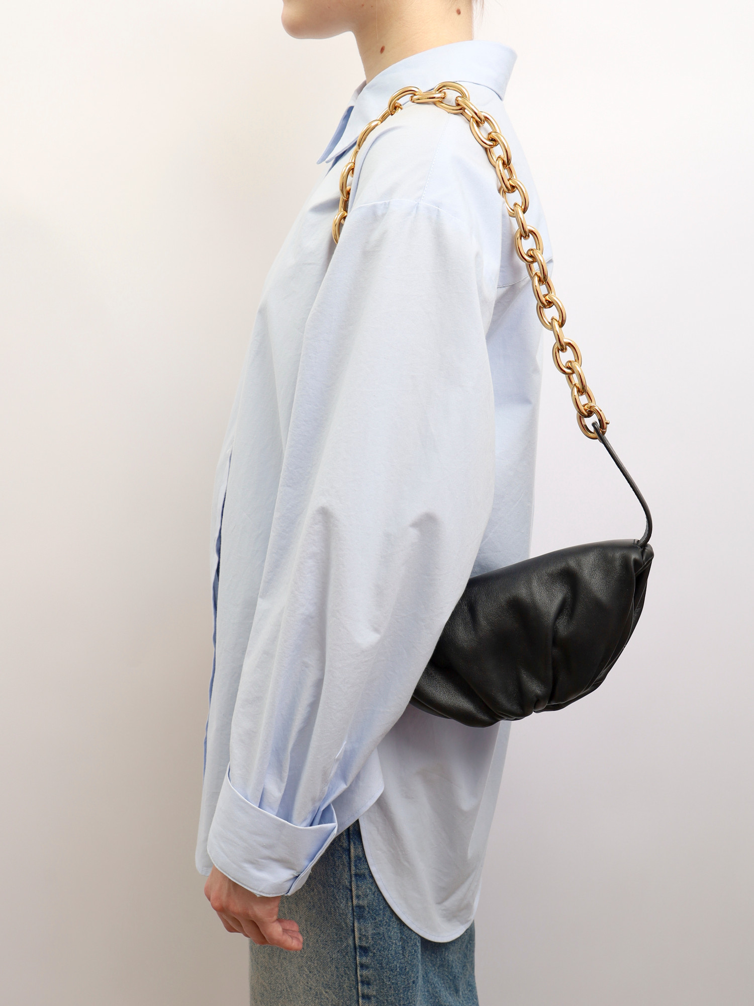 Bottega Veneta Chain Pouch  2