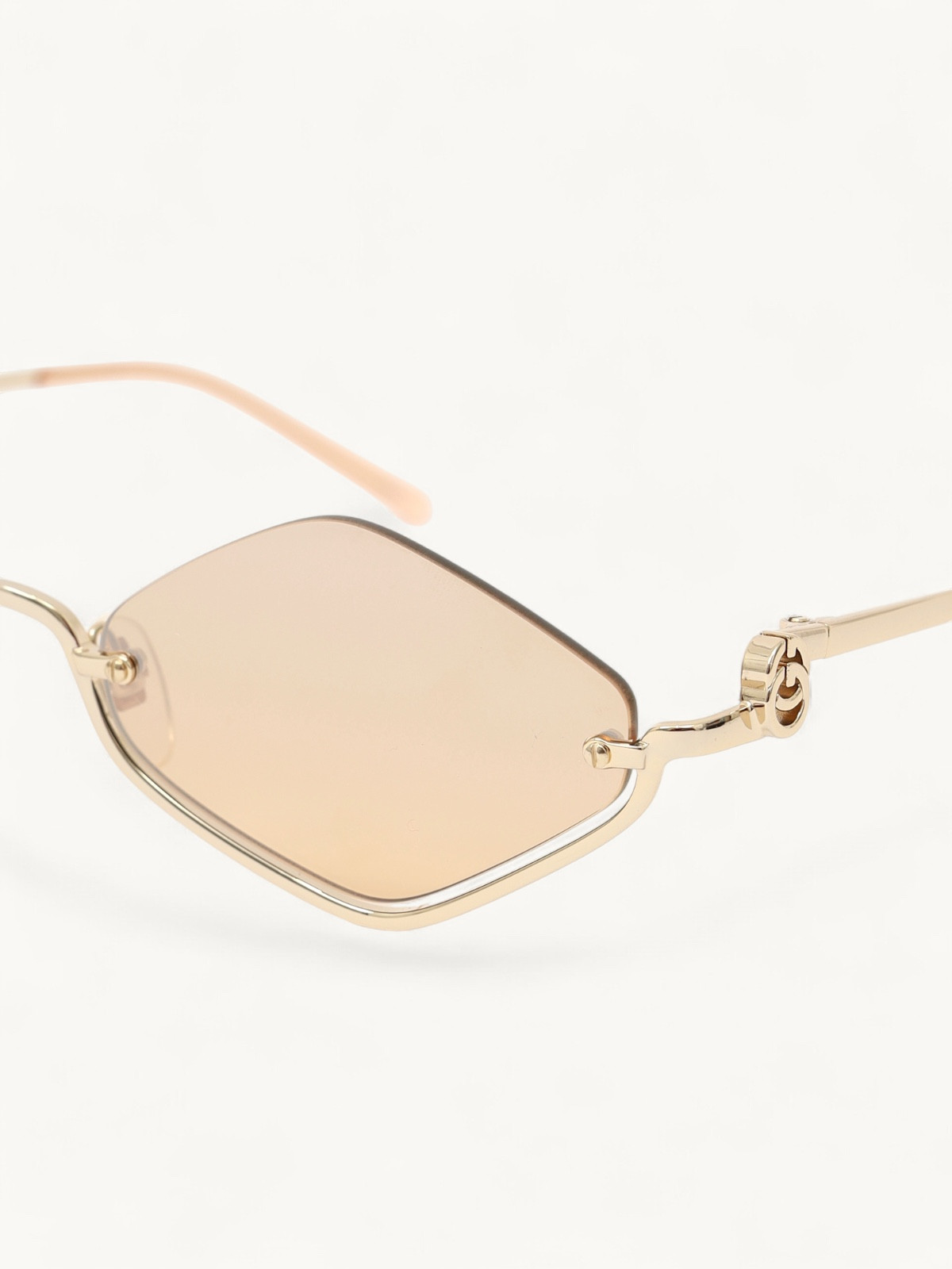 Gucci Sunglasses  6