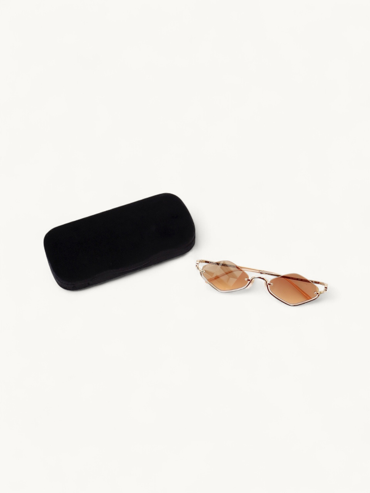 Gucci Sunglasses  2