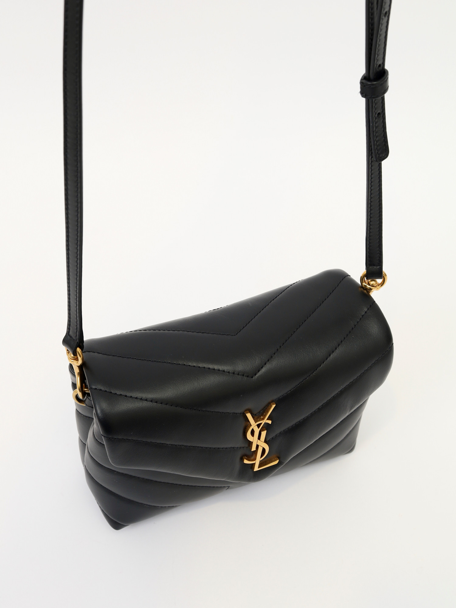 Saint Laurent Loulou 5