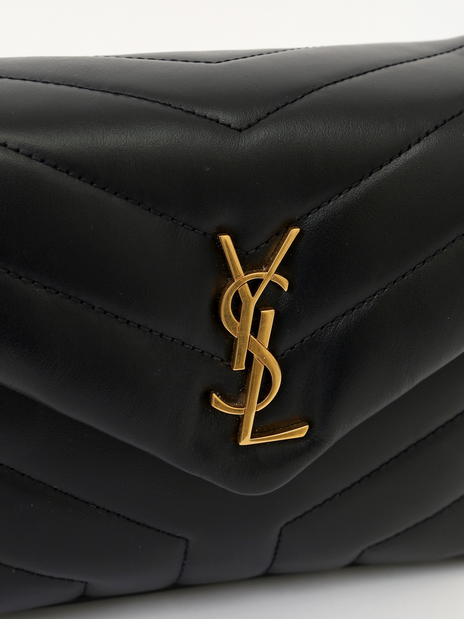 Saint Laurent Loulou 6