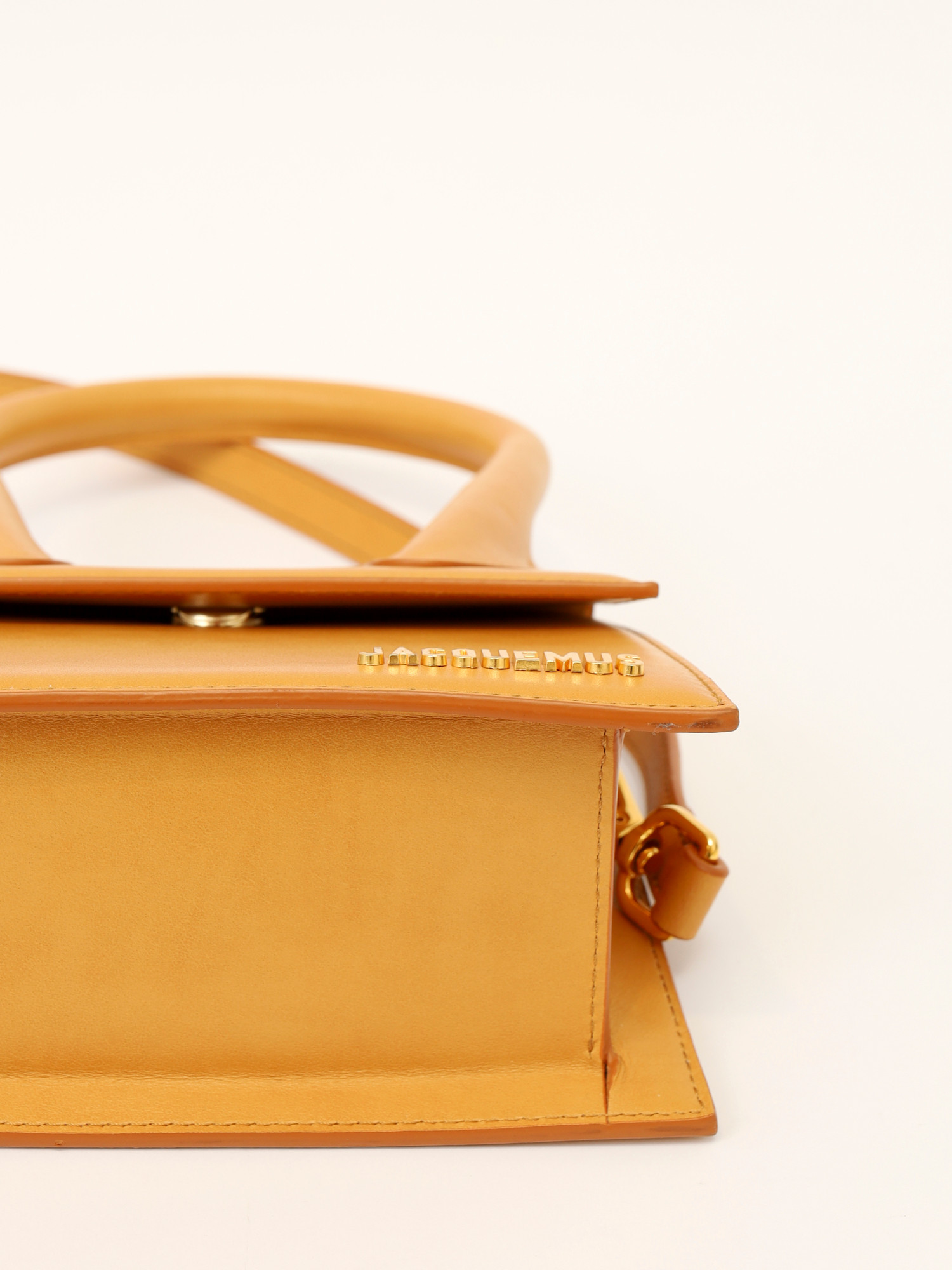 Jacquemus Le Chiquito  9