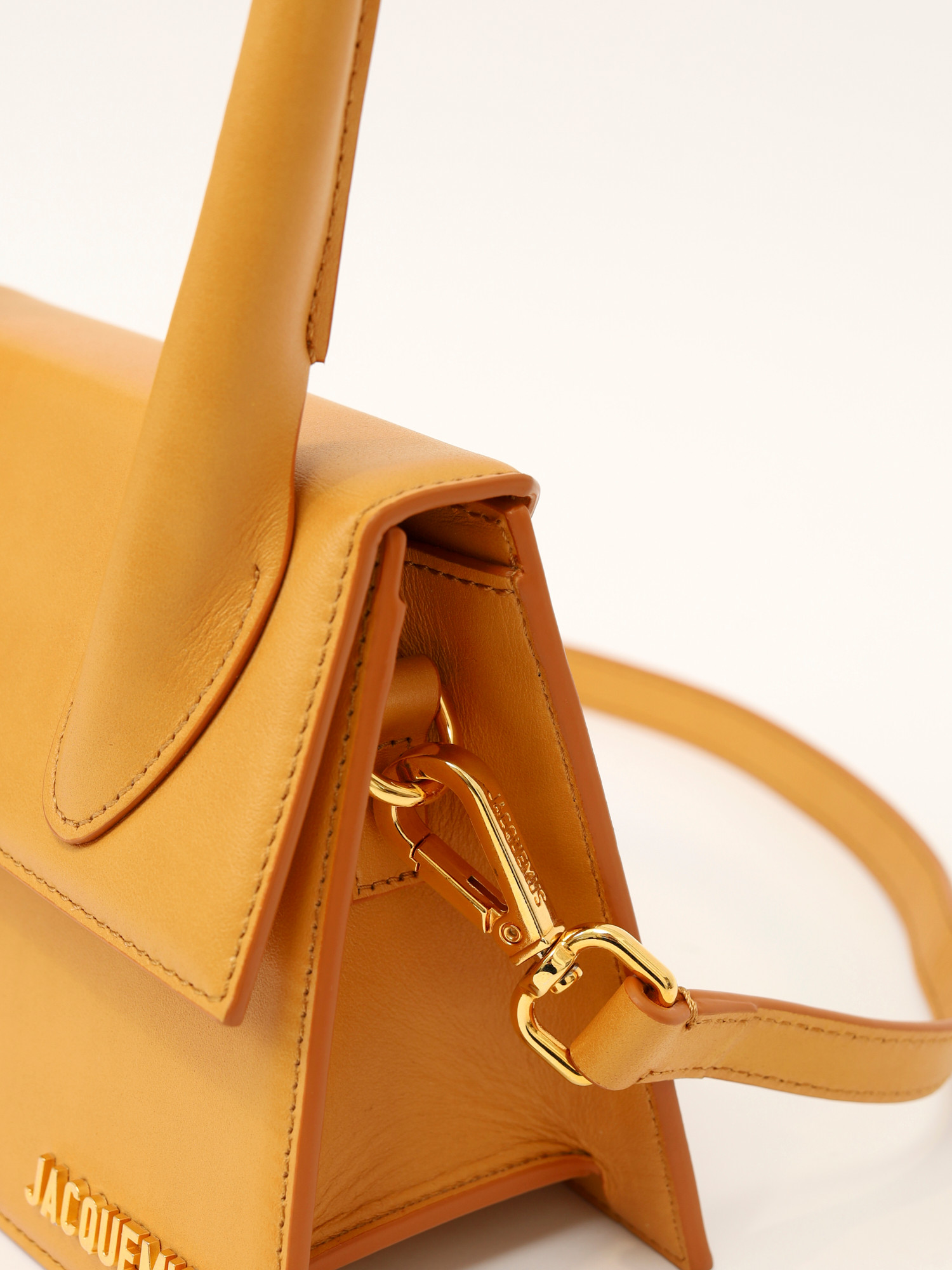 Jacquemus Le Chiquito  7