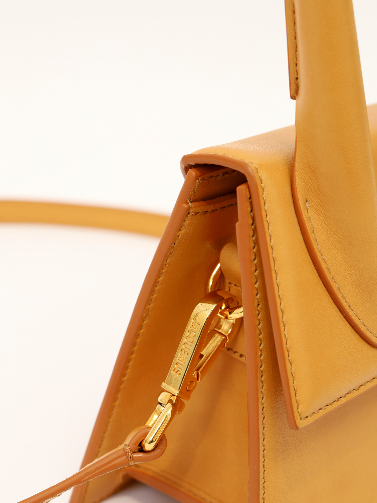 Jacquemus Le Chiquito  6