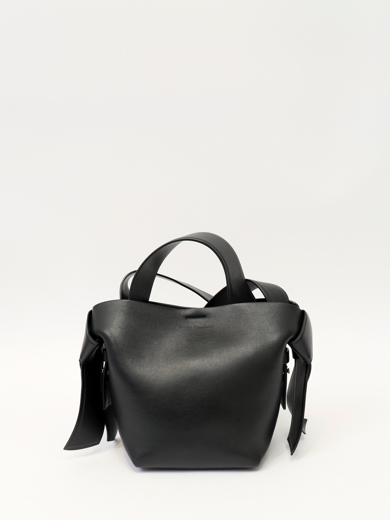 Acne Studios Musubi 0