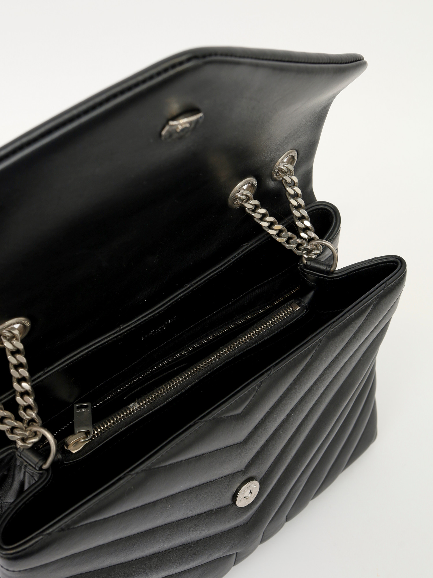 Saint Laurent Loulou 8