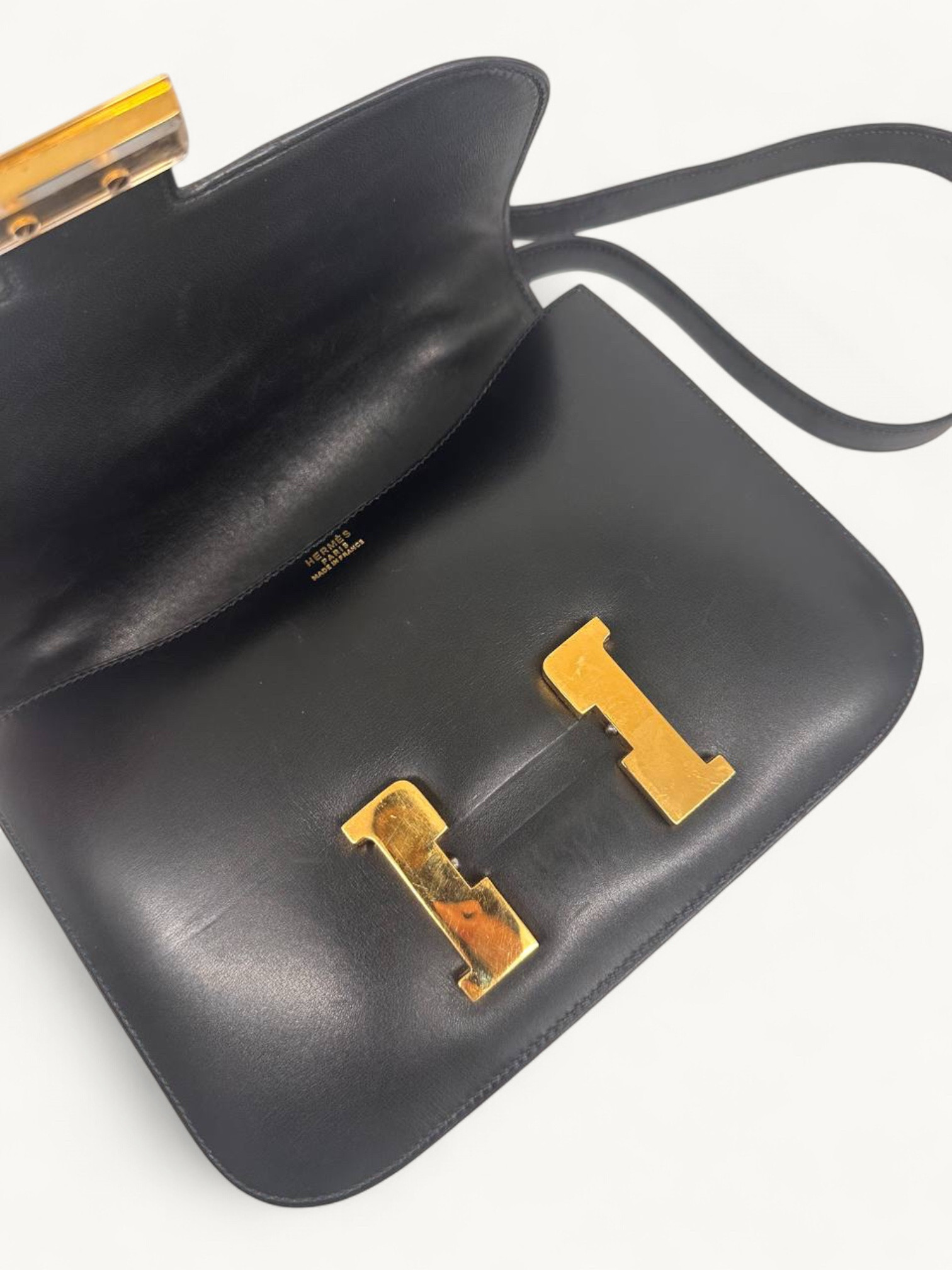 Hermes Constance 24 4