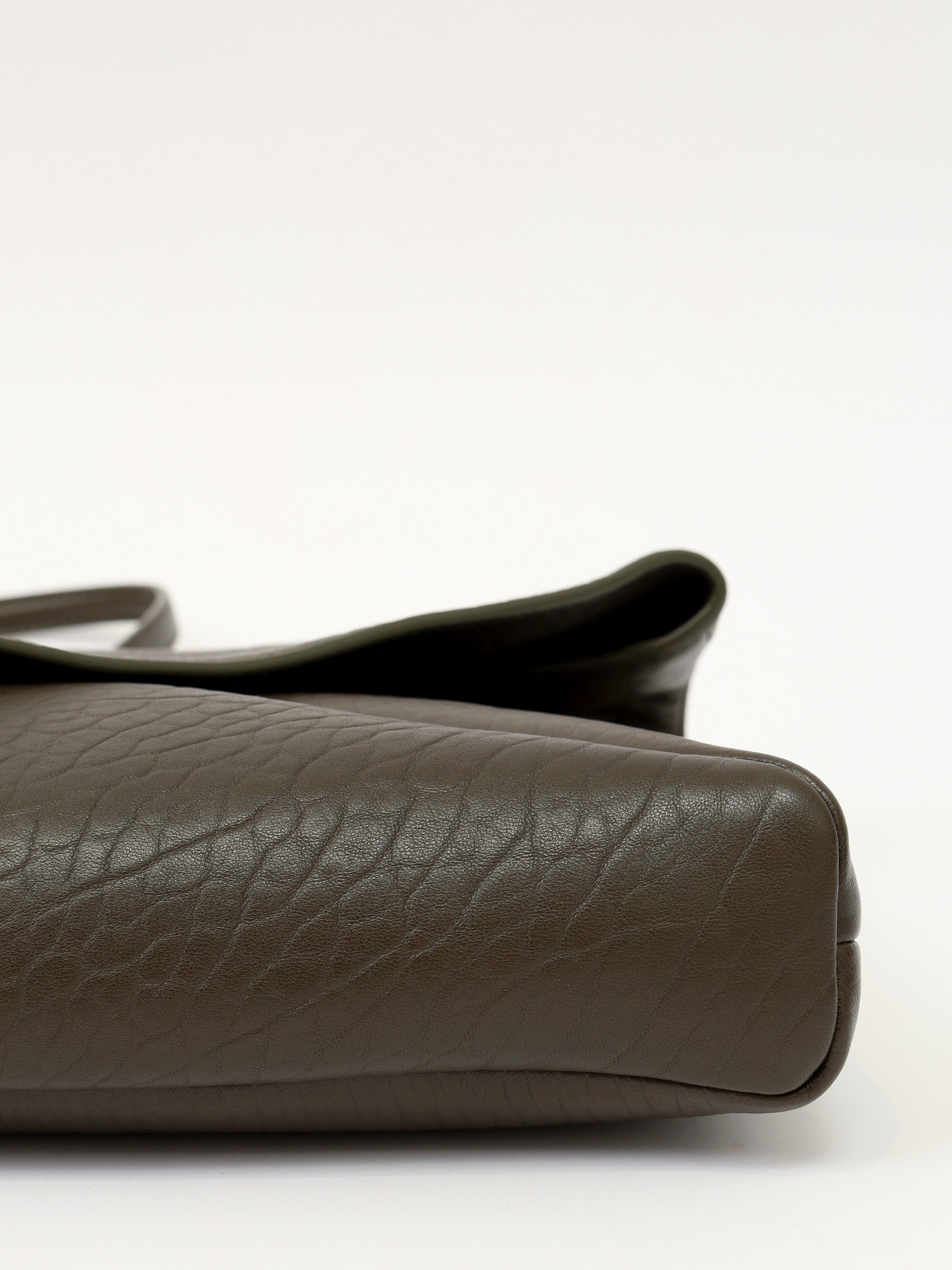 Saint Laurent Cassandre 9