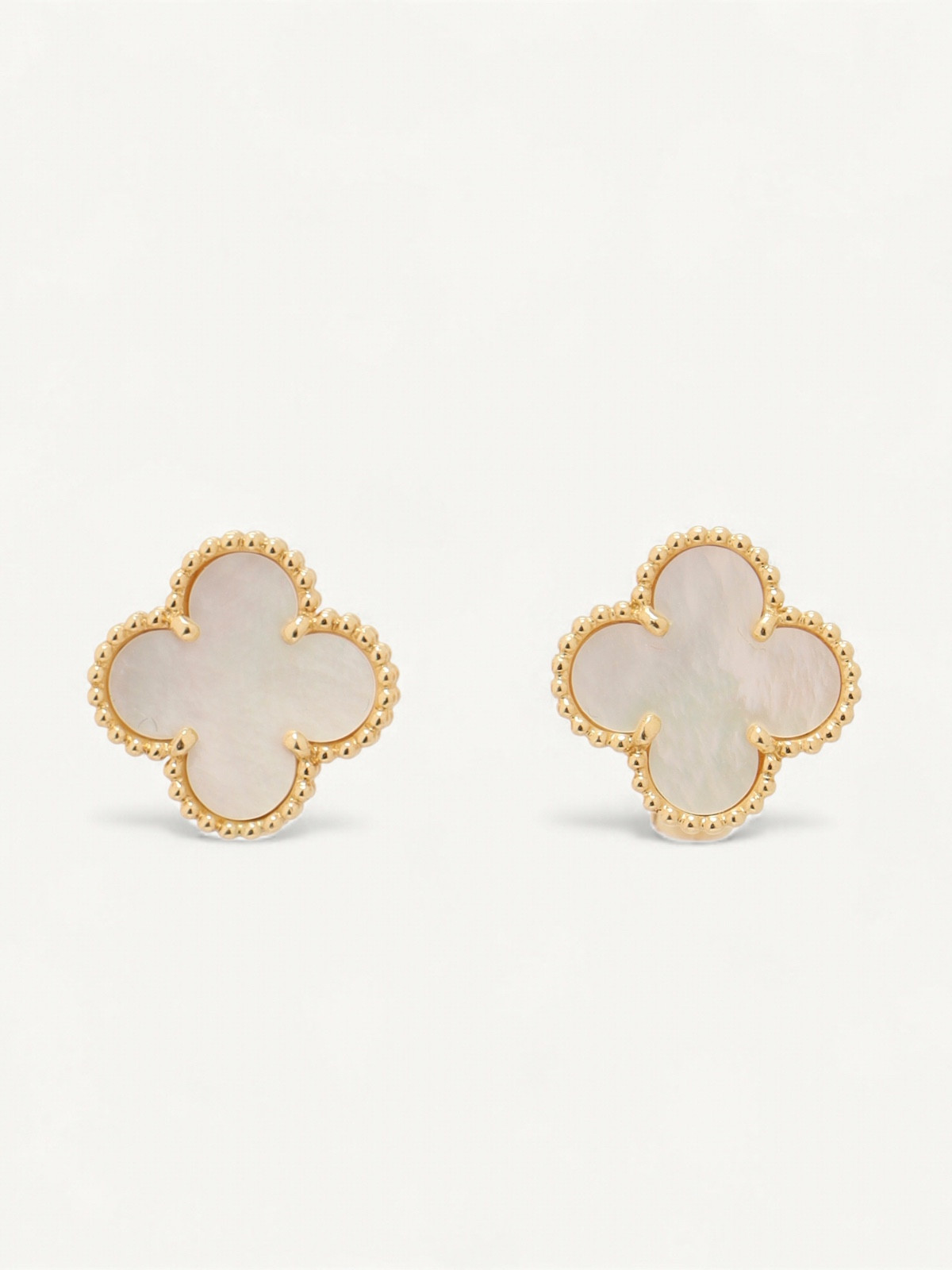 Van Cleef Alhambra  0