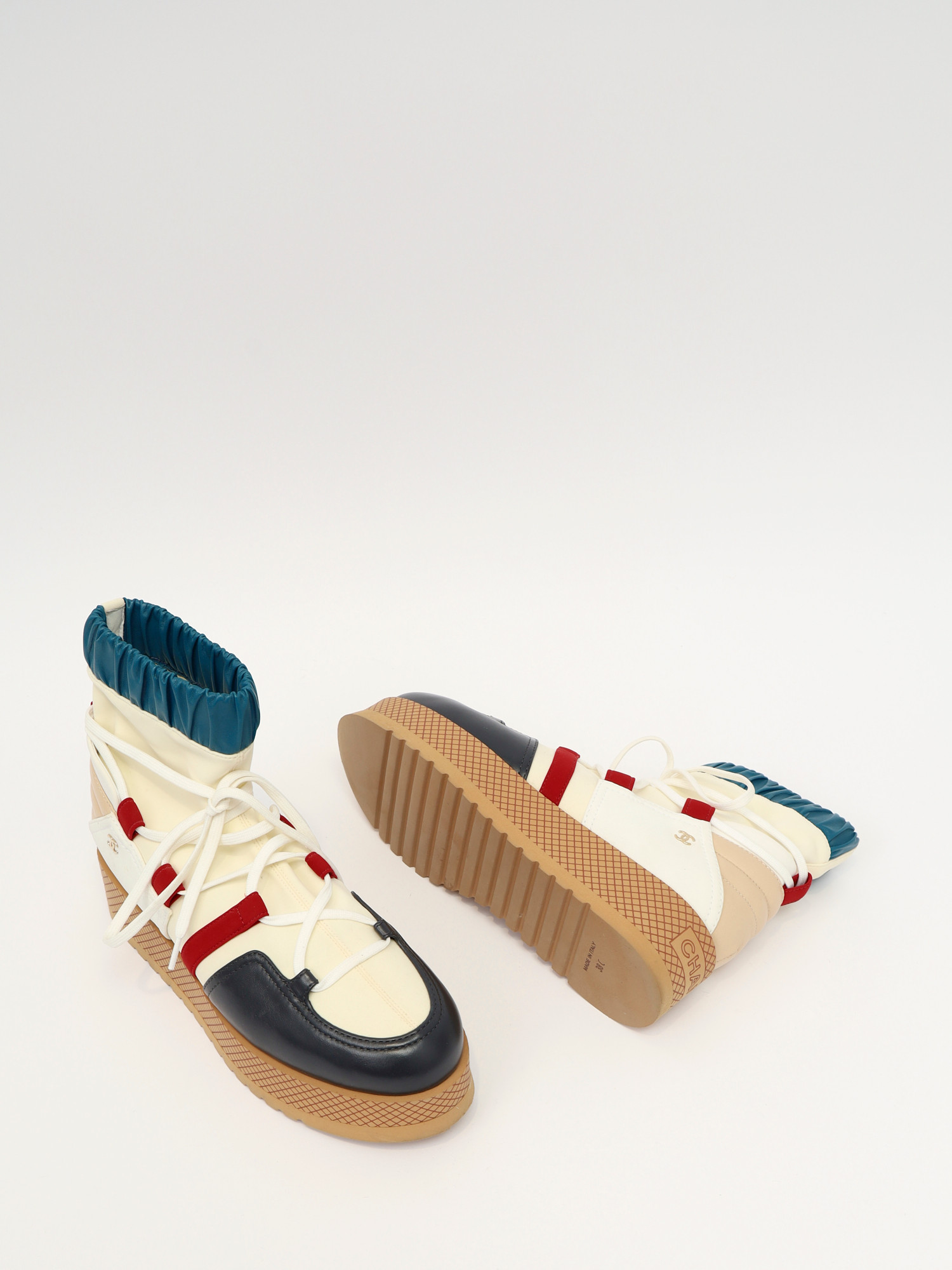 Chanel Shoes 38 10