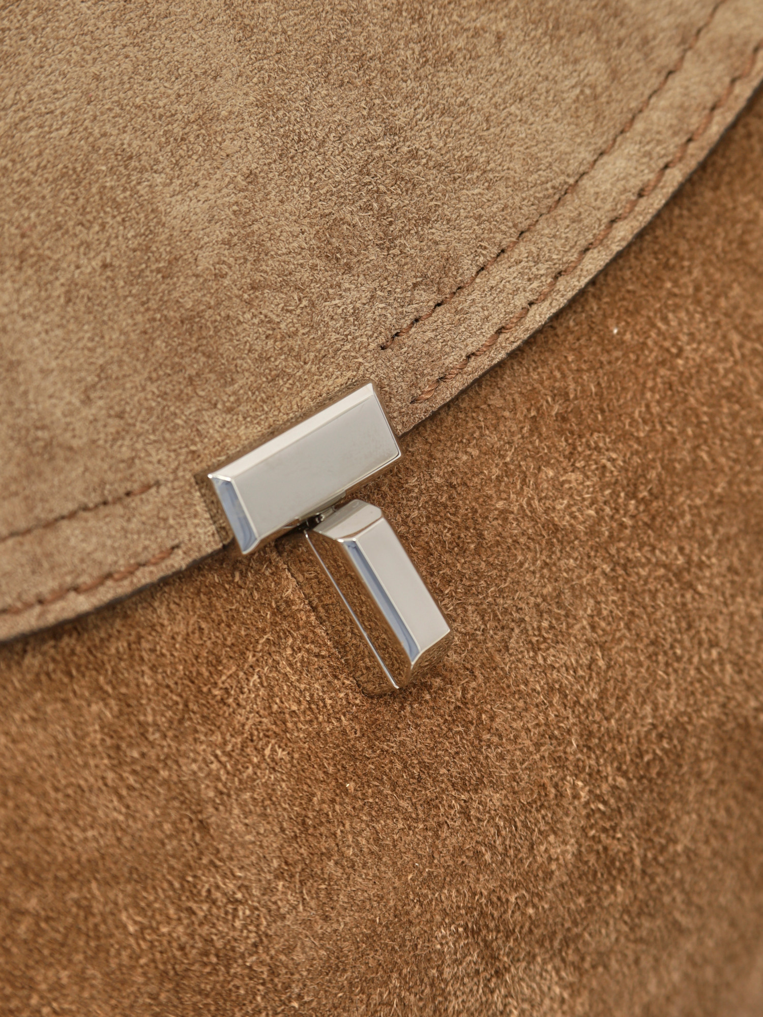 Toteme T-Lock 5