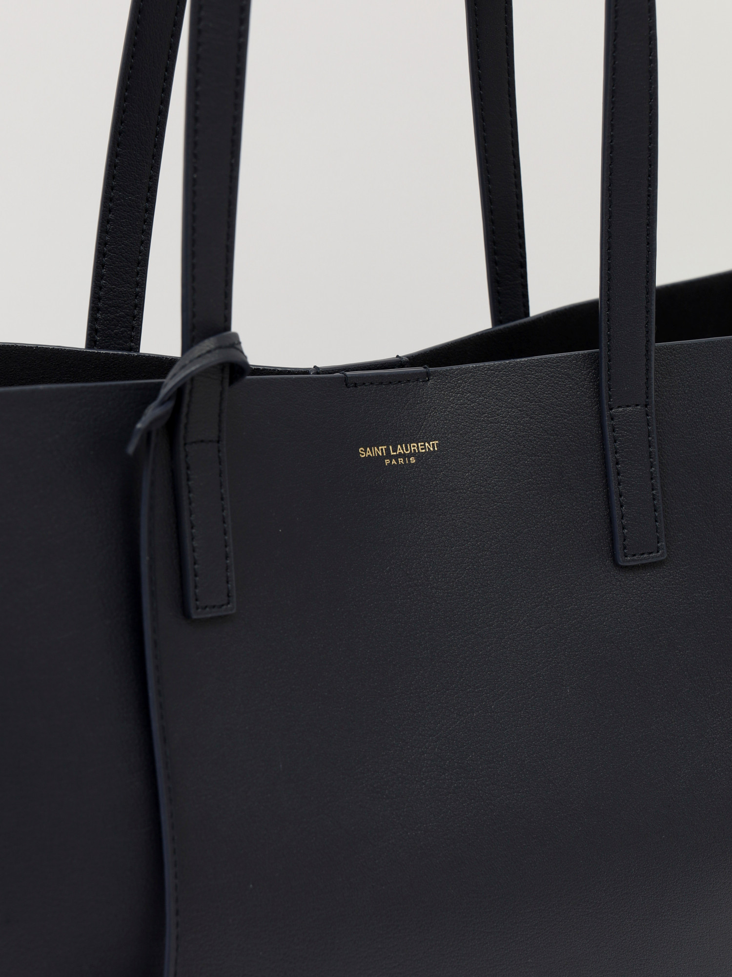 Saint Laurent Shopping 4