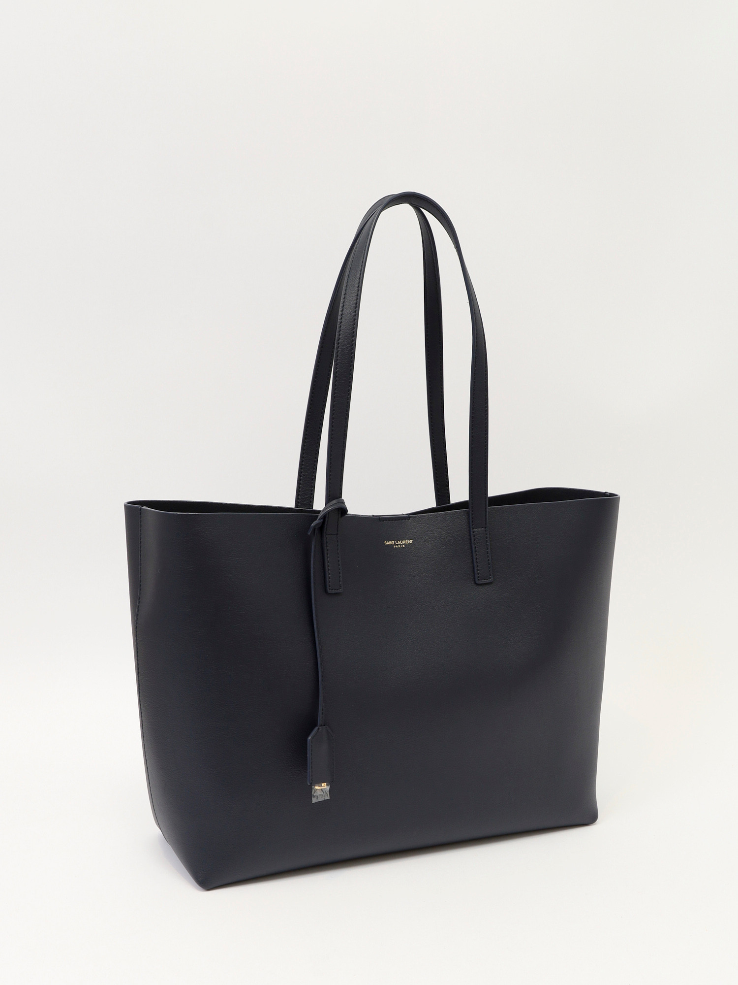 Saint Laurent Shopping 2