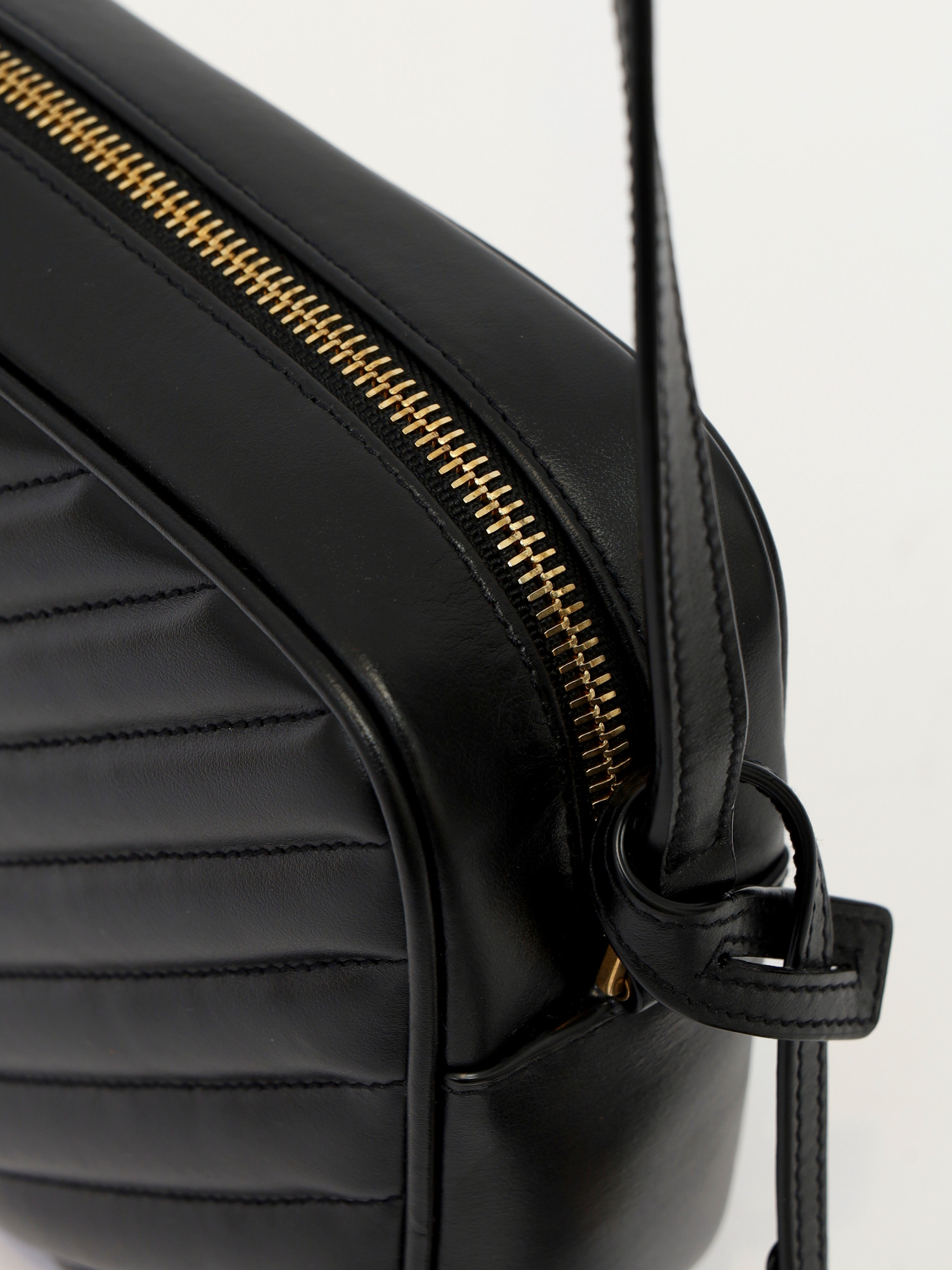 Saint Laurent Camera  7