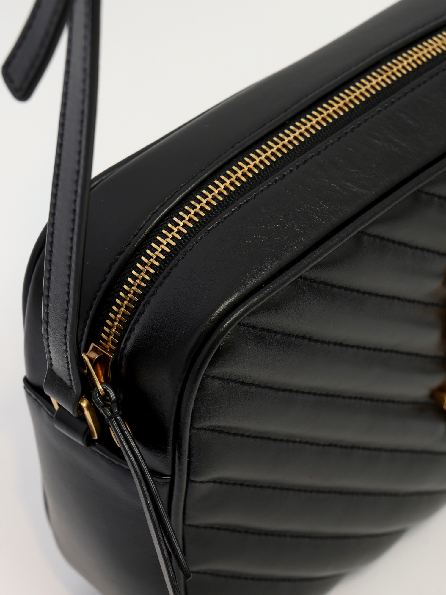 Saint Laurent Camera  6