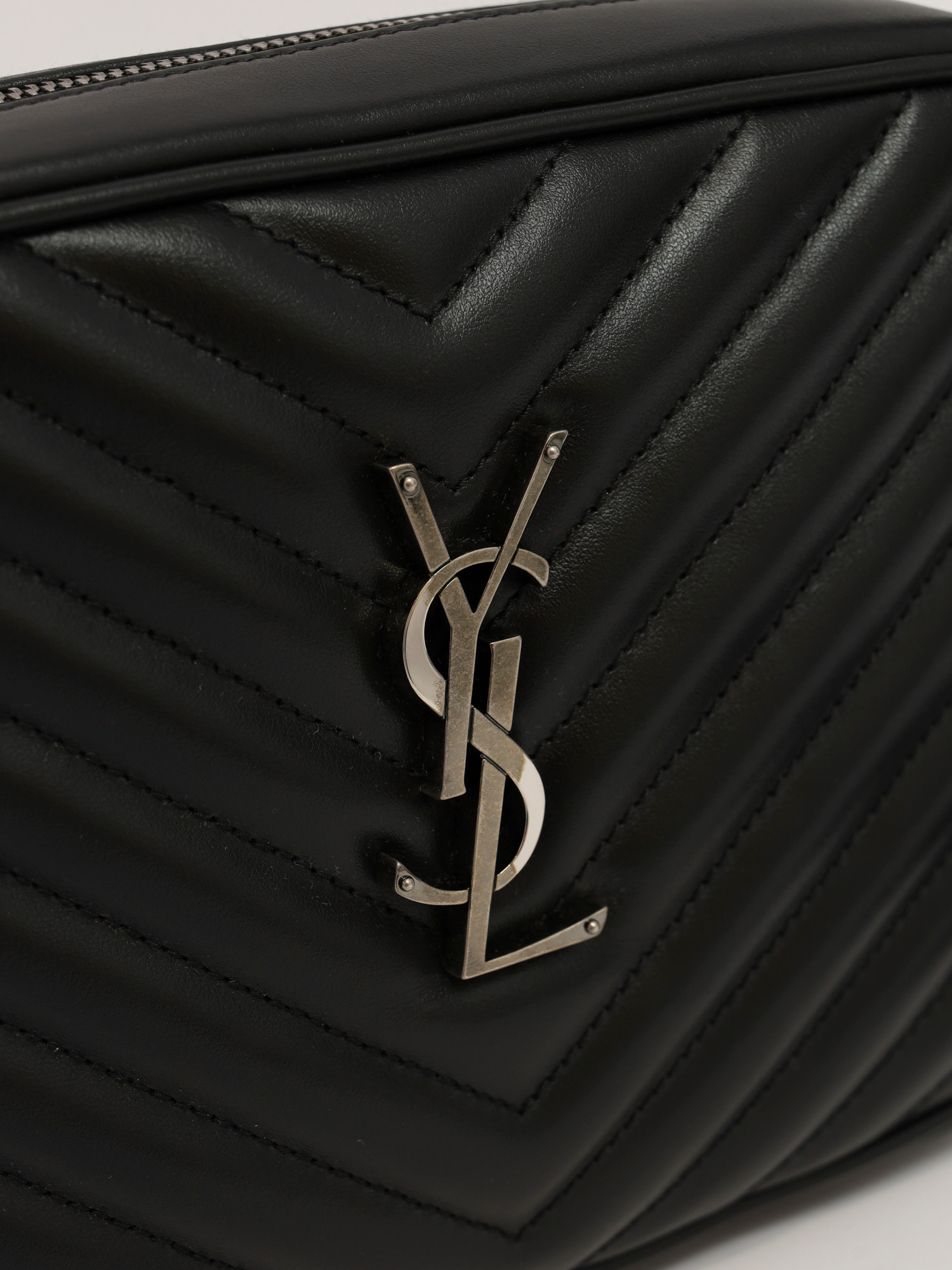 Saint Laurent Camera  5