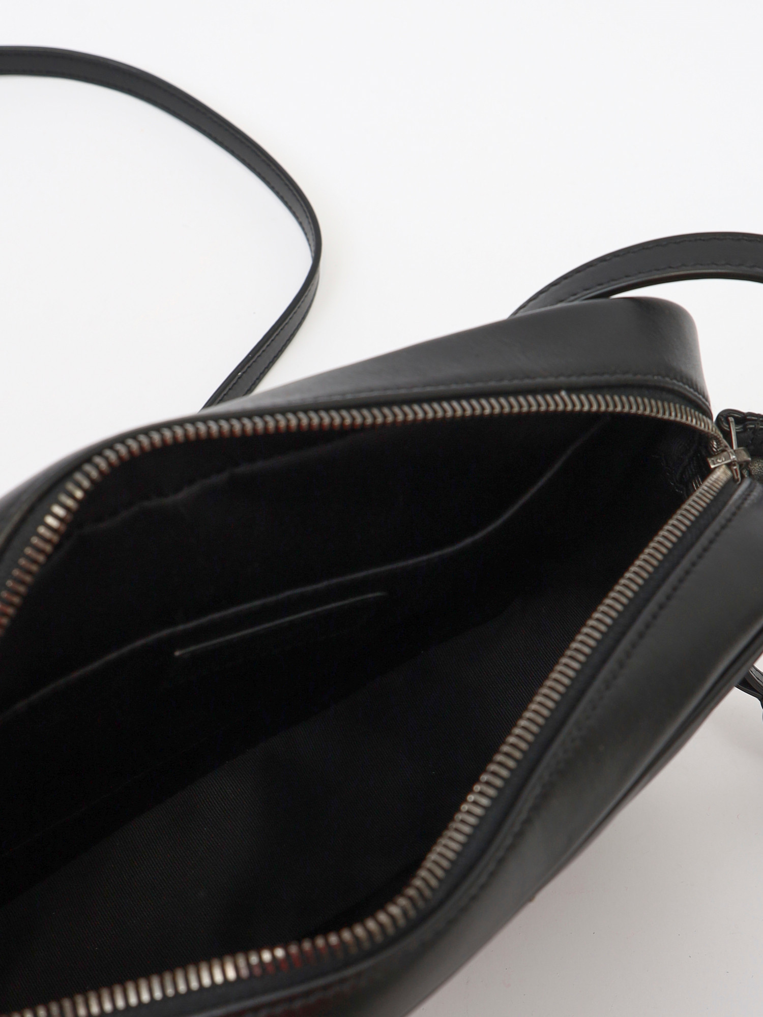 Saint Laurent Camera  11