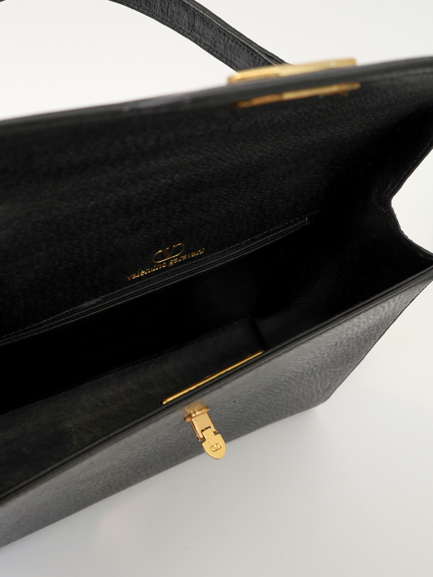 Valentino Leather Bag  9