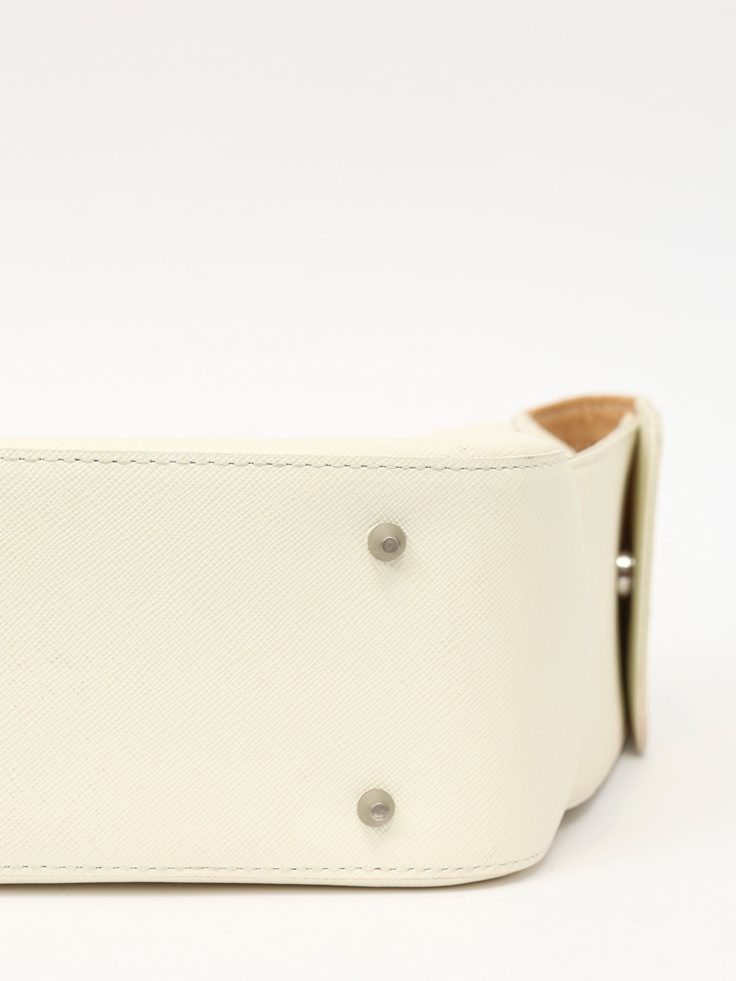 Burberry Leather Bag  8