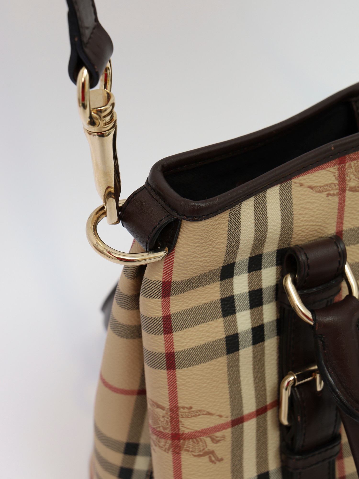 Burberry Leather Bag  5