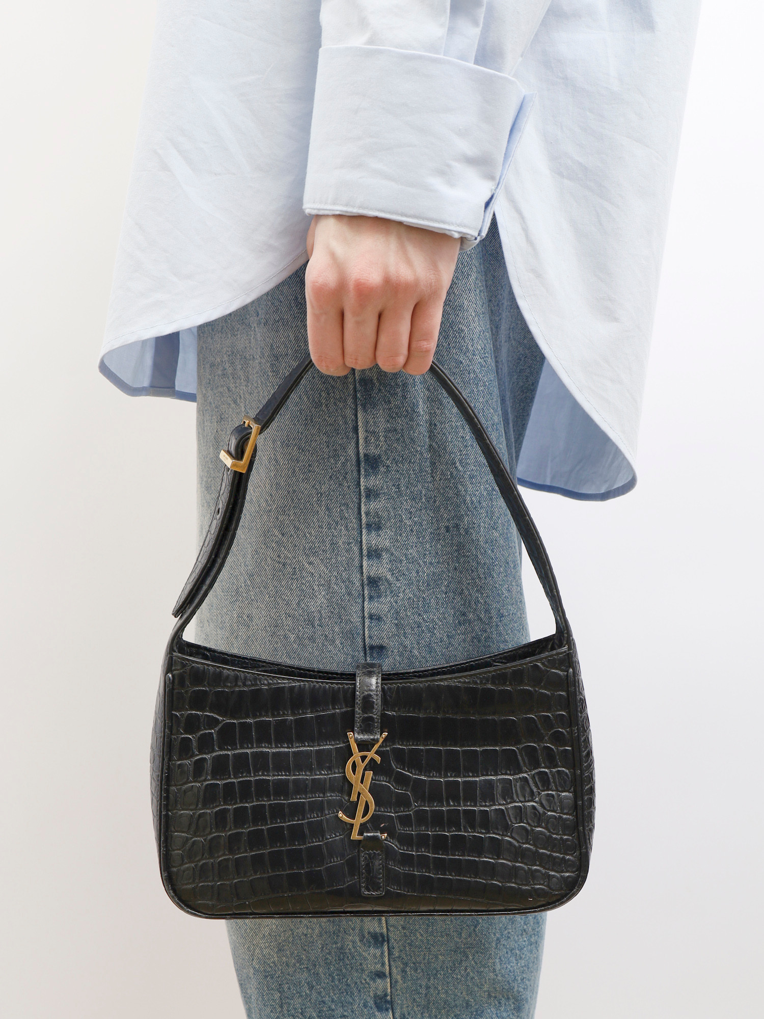 Saint Laurent Le 5 a 7  1