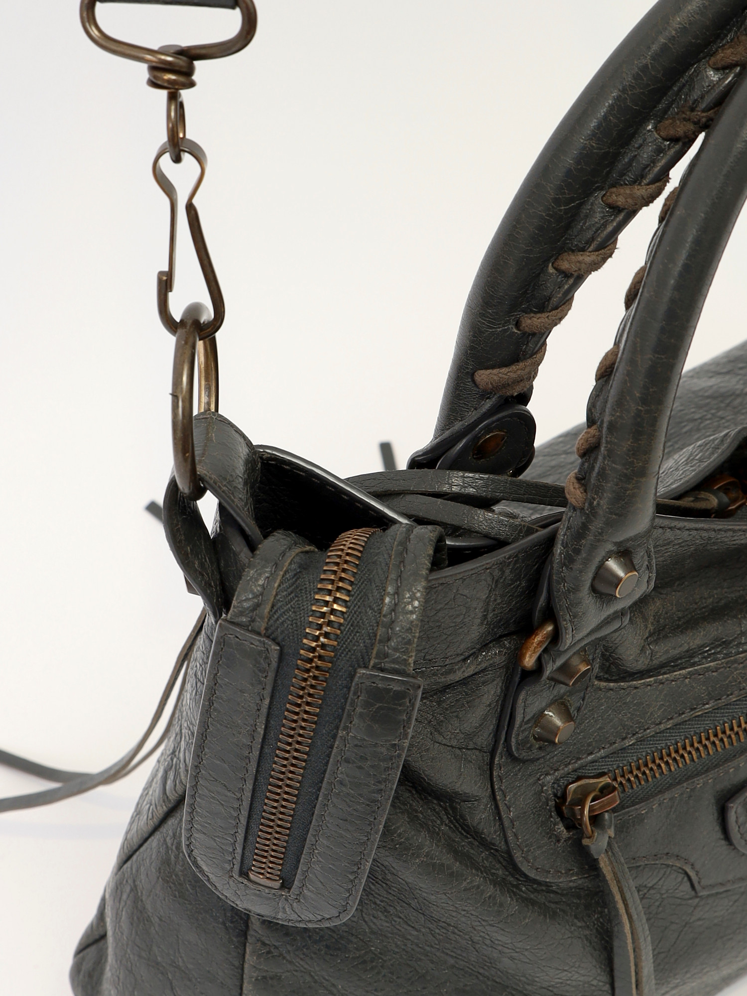 Balenciaga City  5