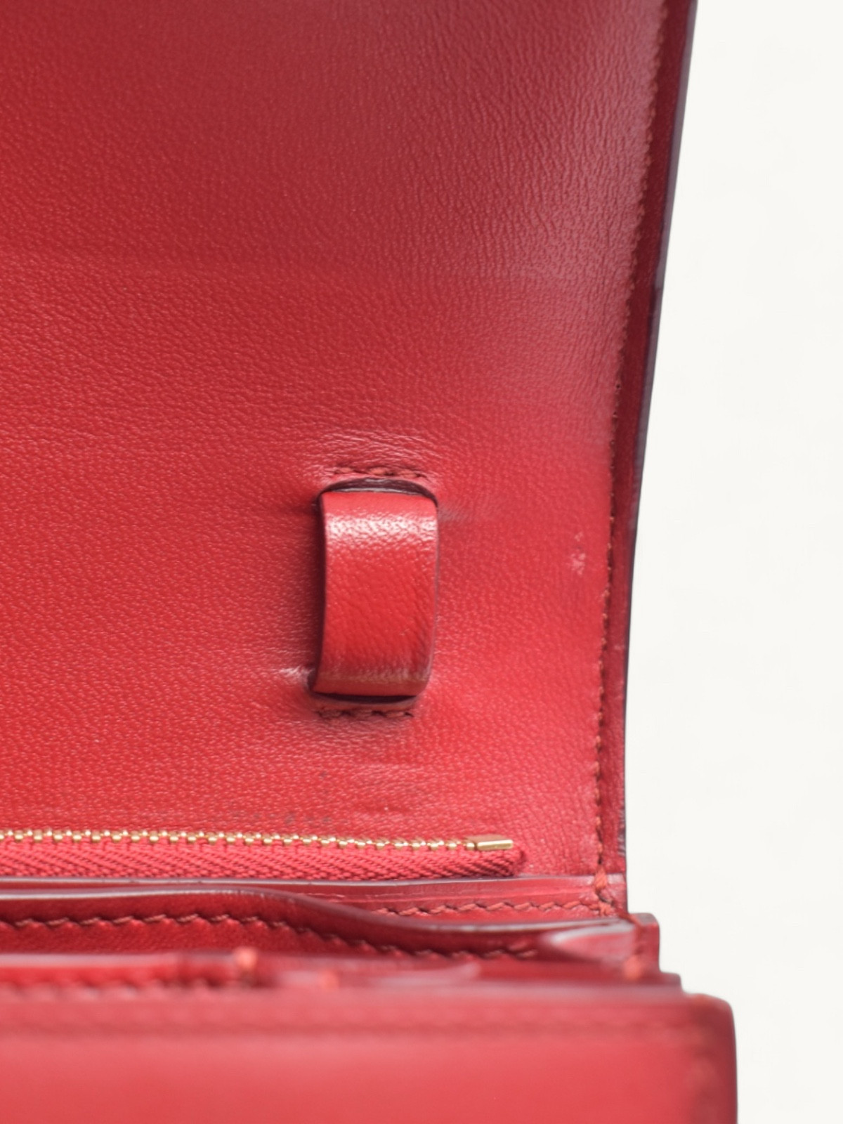 Celine Classic  9