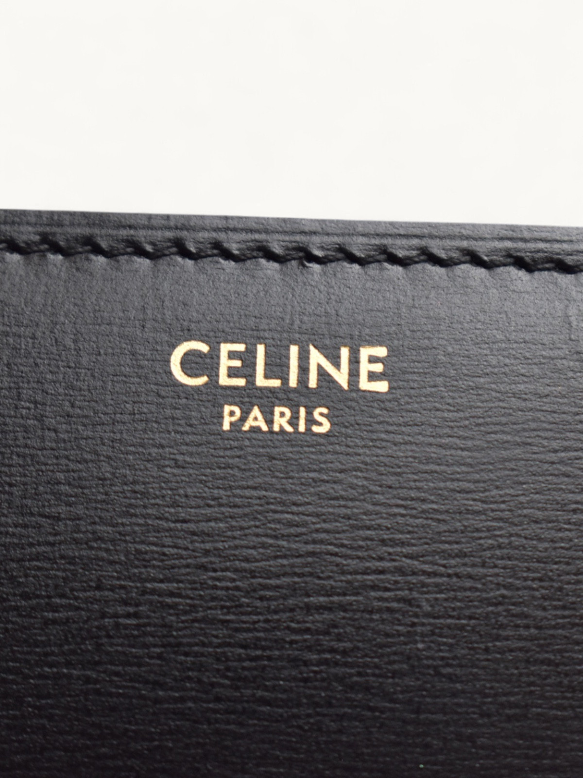 Celine Classic  9