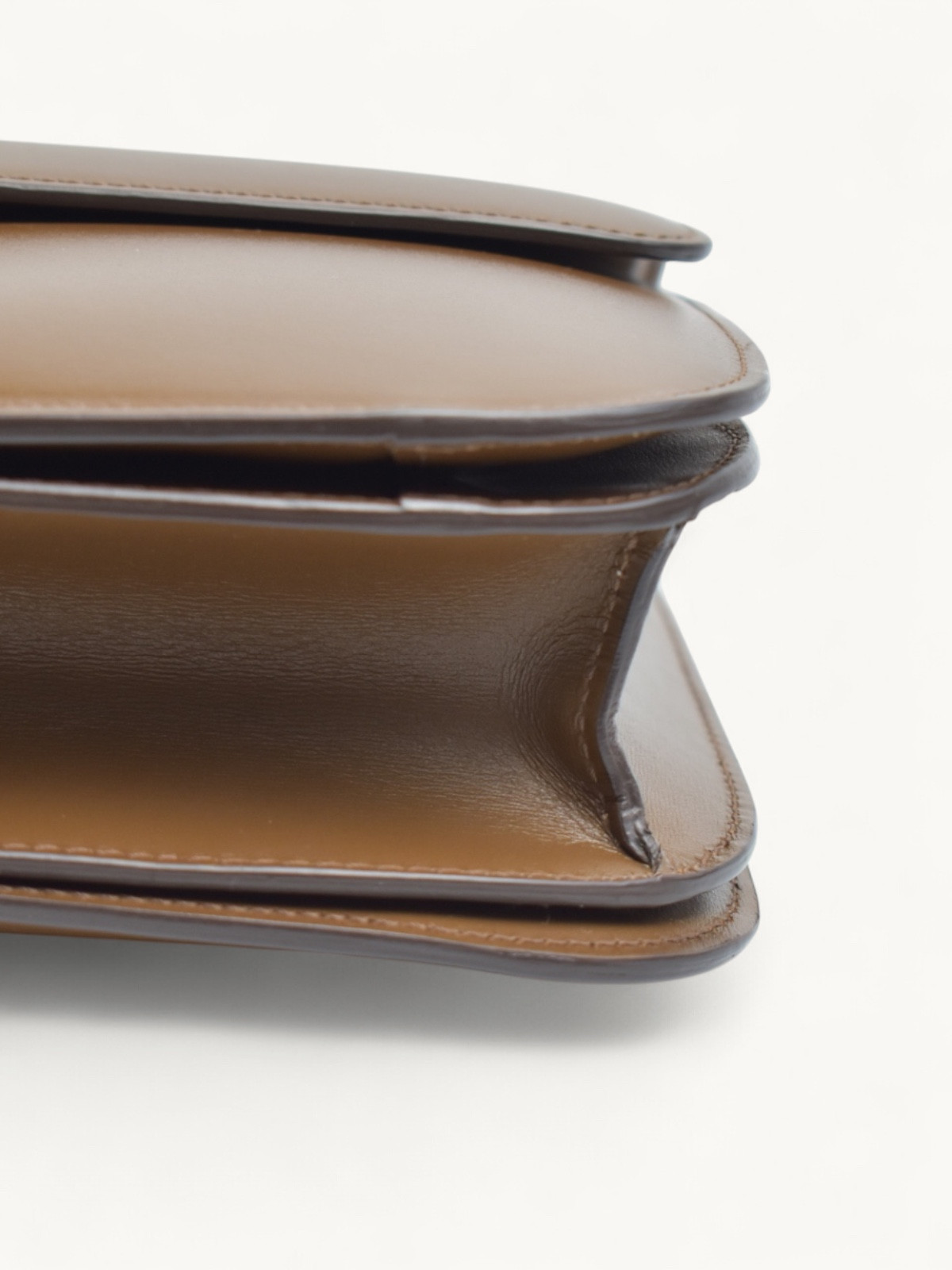 Celine Classic  6