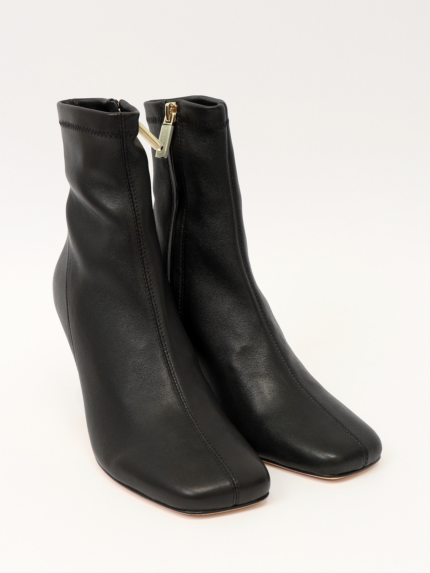 Studio Amelia Sierra 90 40 3