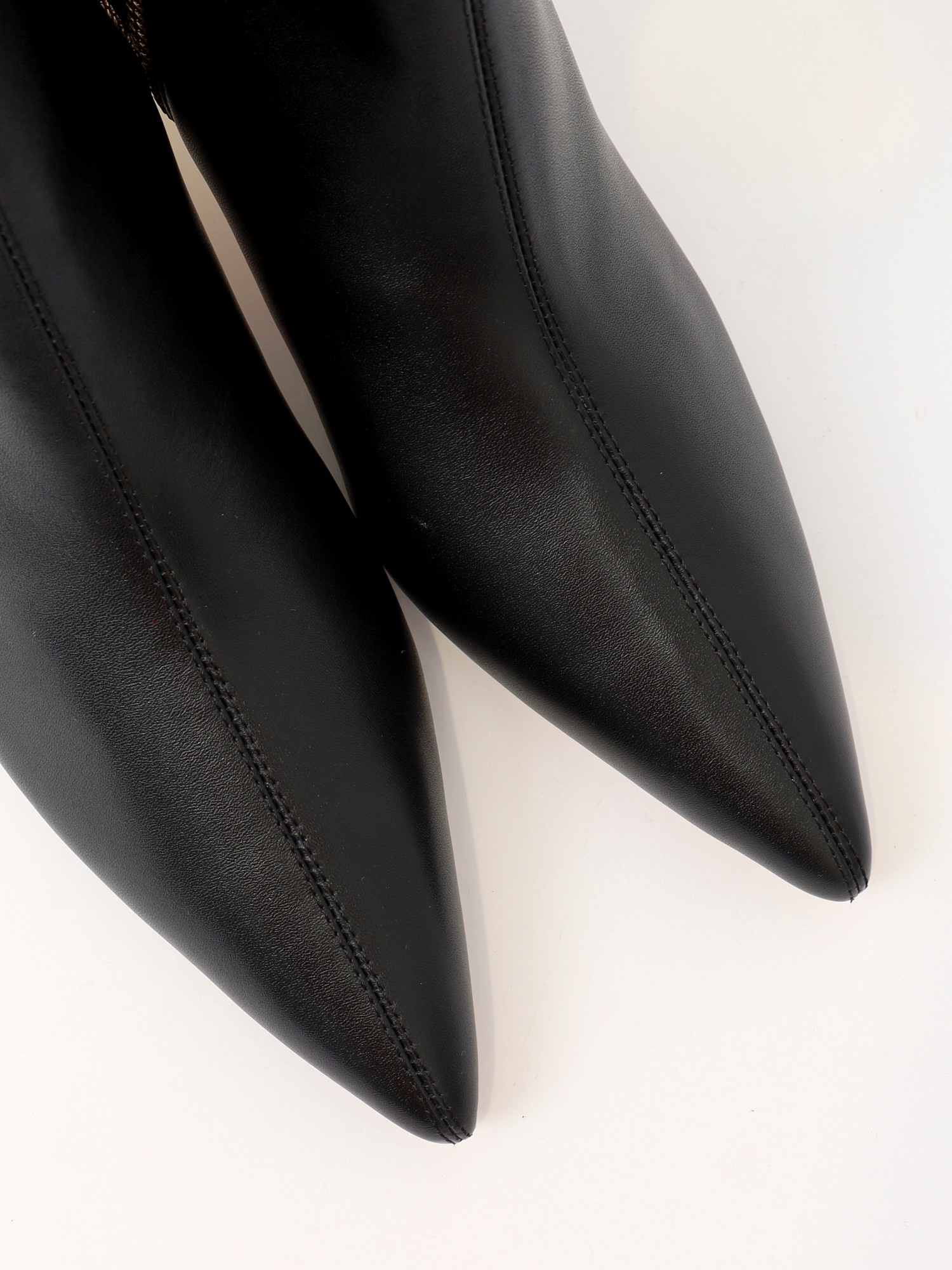 Studio Amelia Palmela 36 7