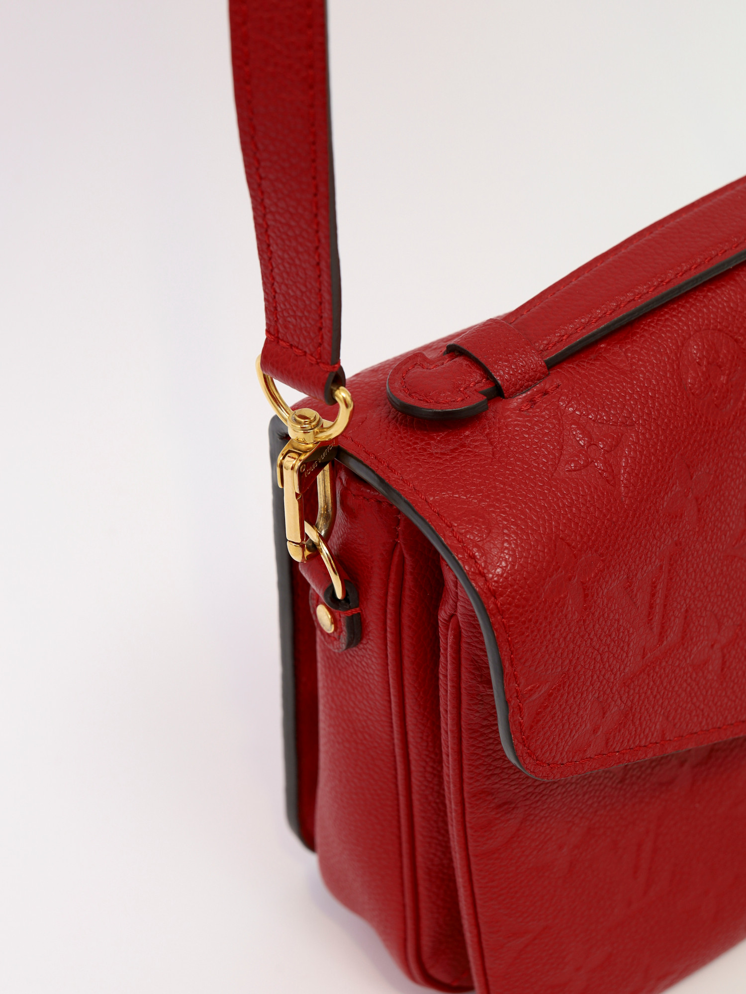 Louis Vuitton Pochette Metis  6