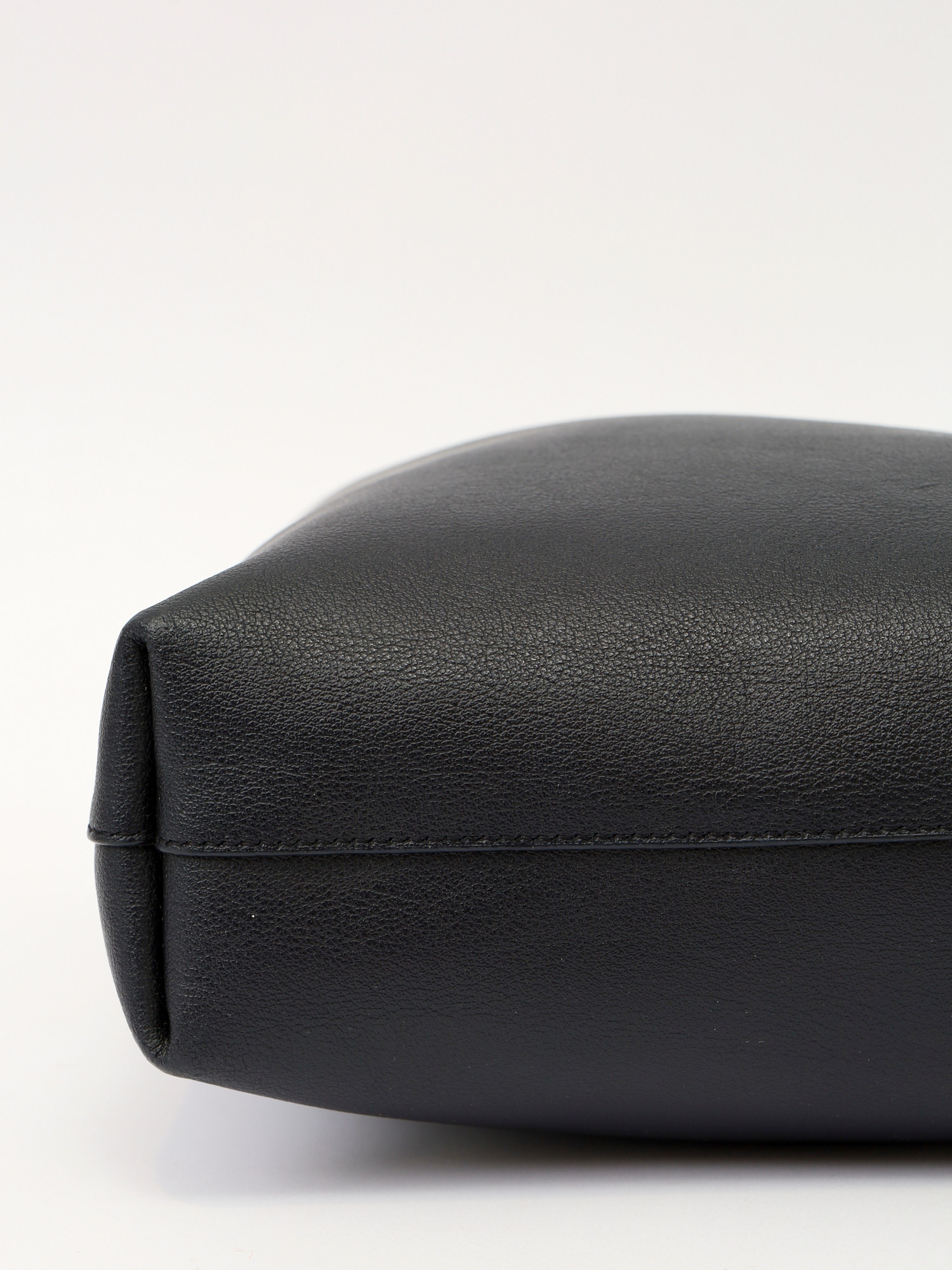 Saint Laurent Shopping  9