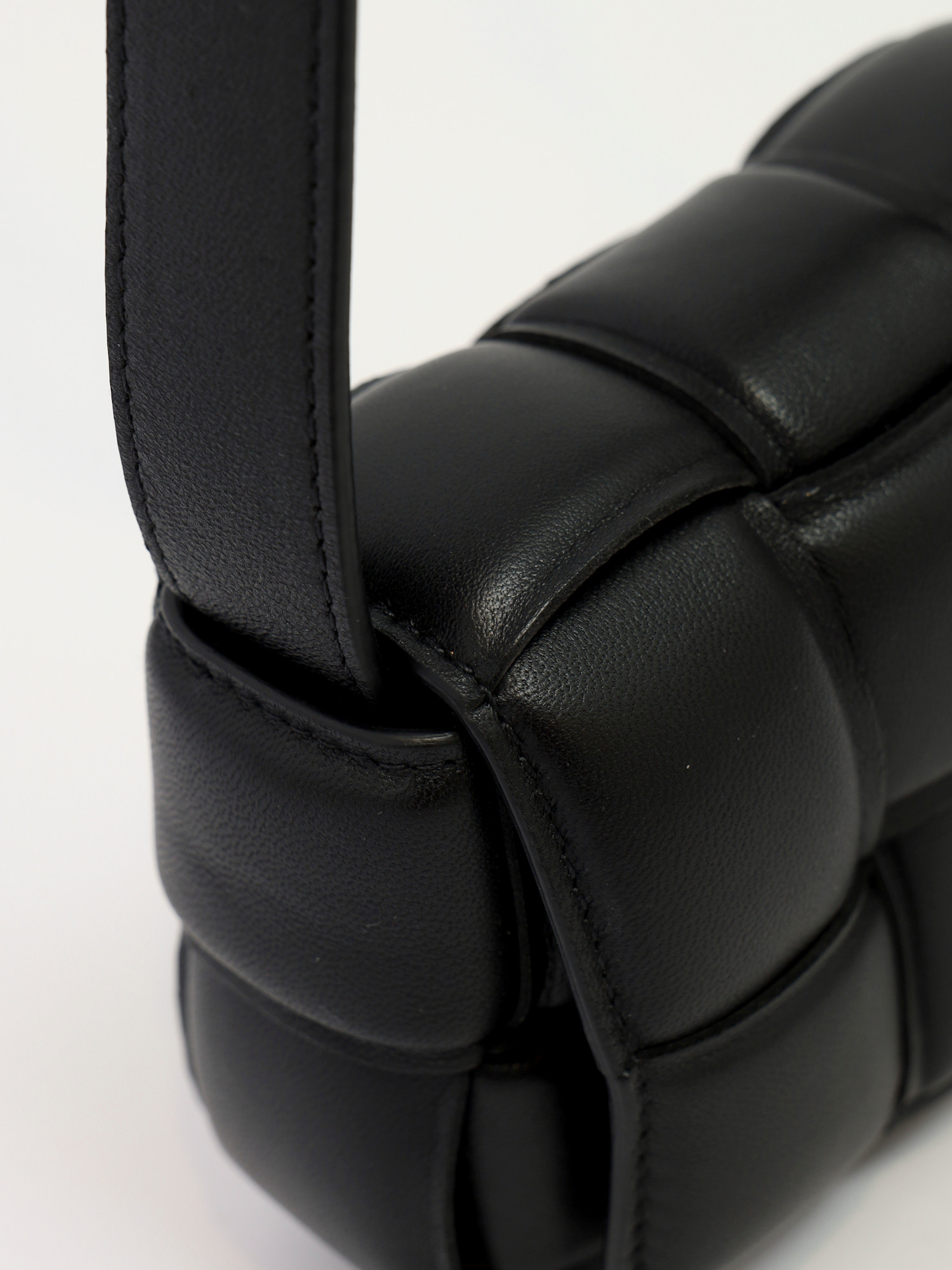 Bottega Veneta Cassette  5