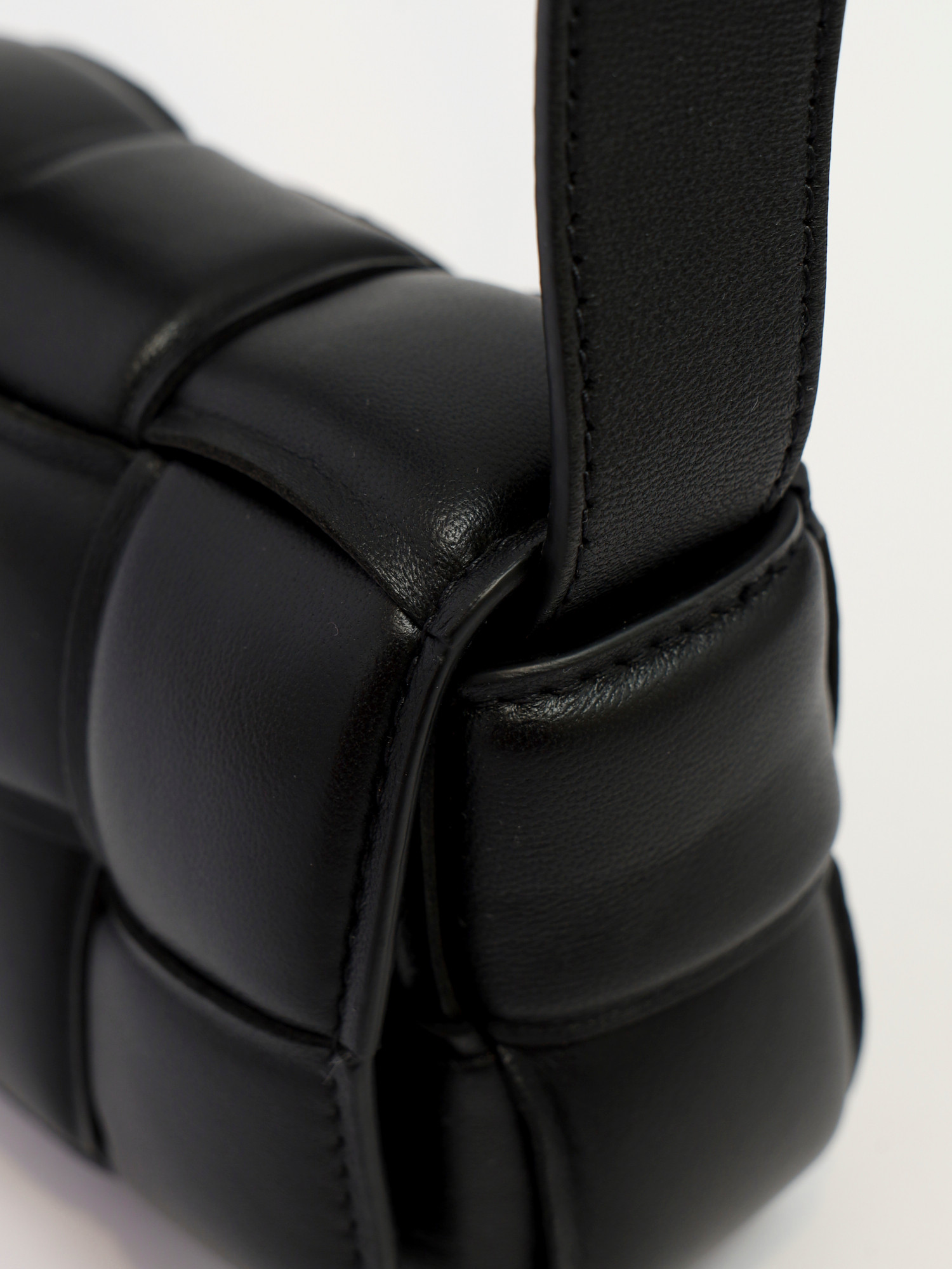 Bottega Veneta Cassette  6