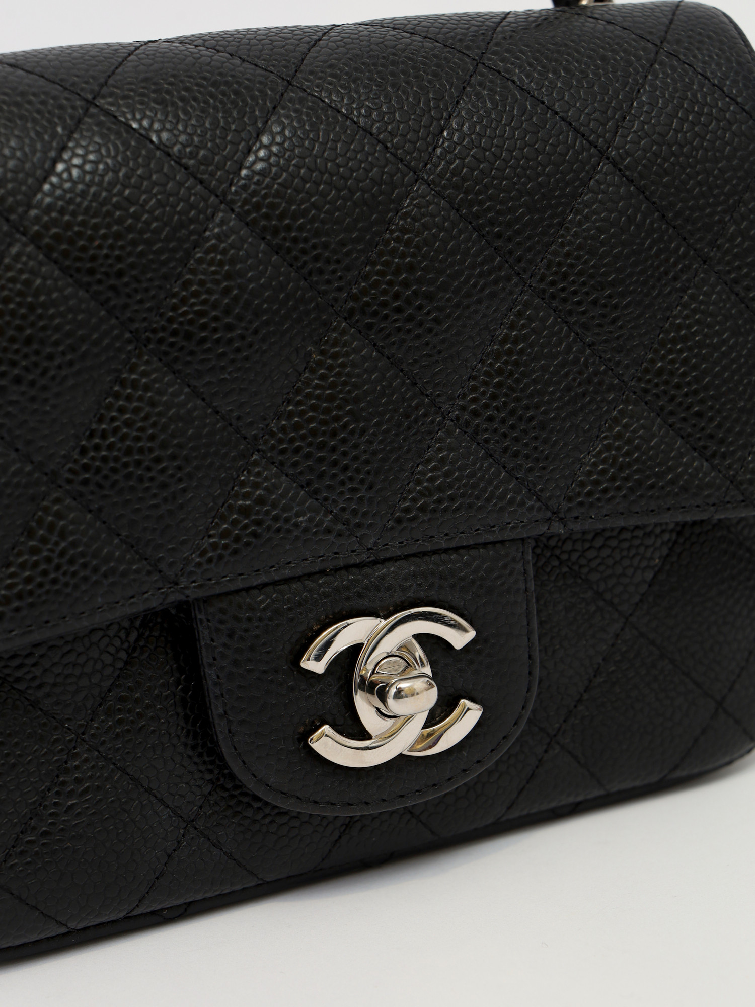 Chanel Timeless Classic 5