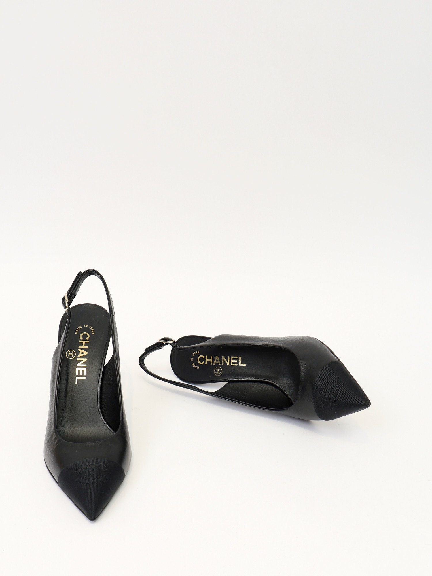 Chanel Shoes 37 5