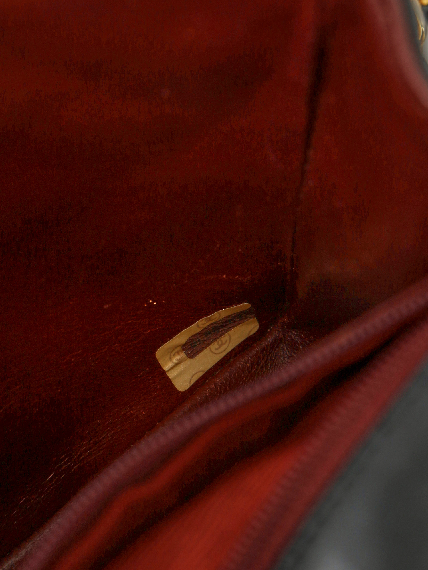 Chanel Timeless Classic 11