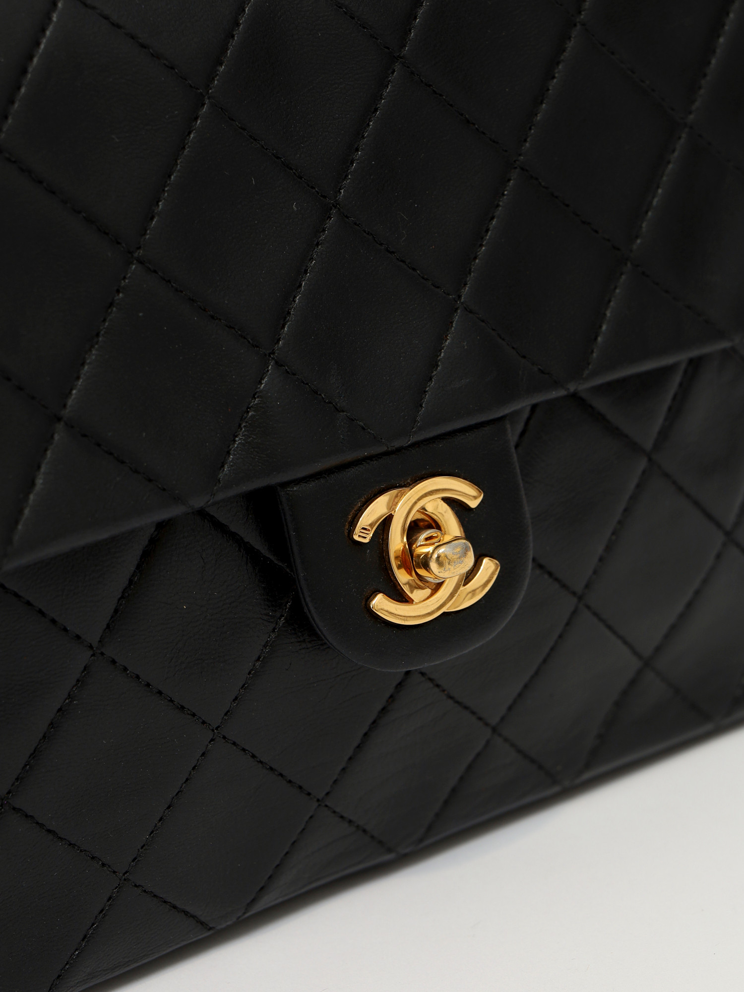 Chanel Timeless Classic 5