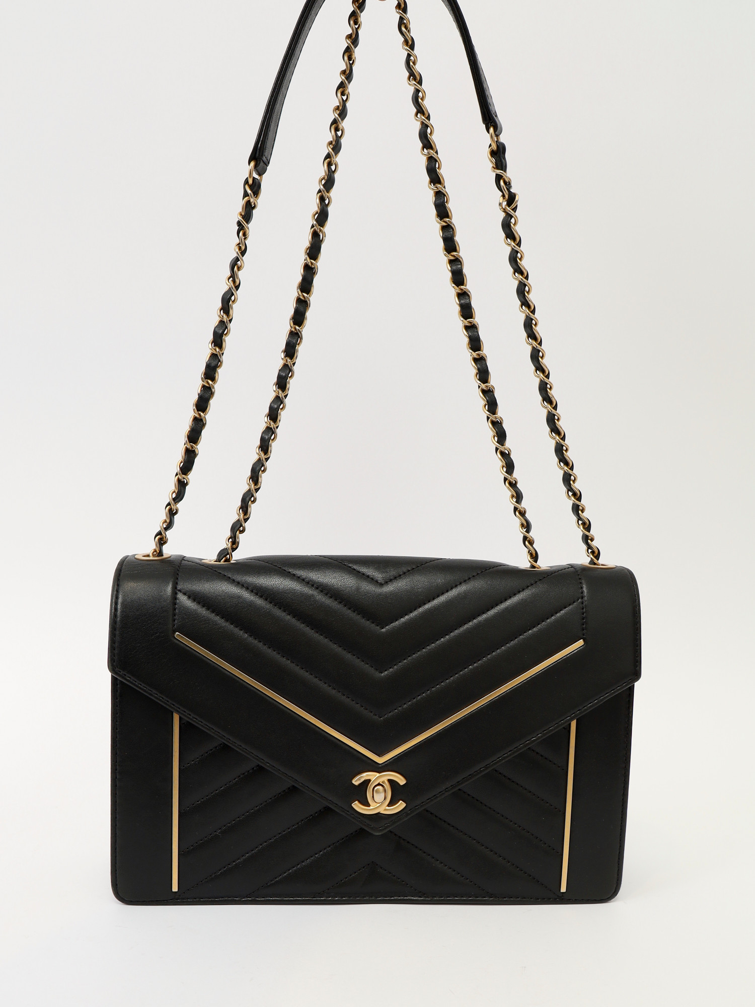 Chanel Leather Bag 4