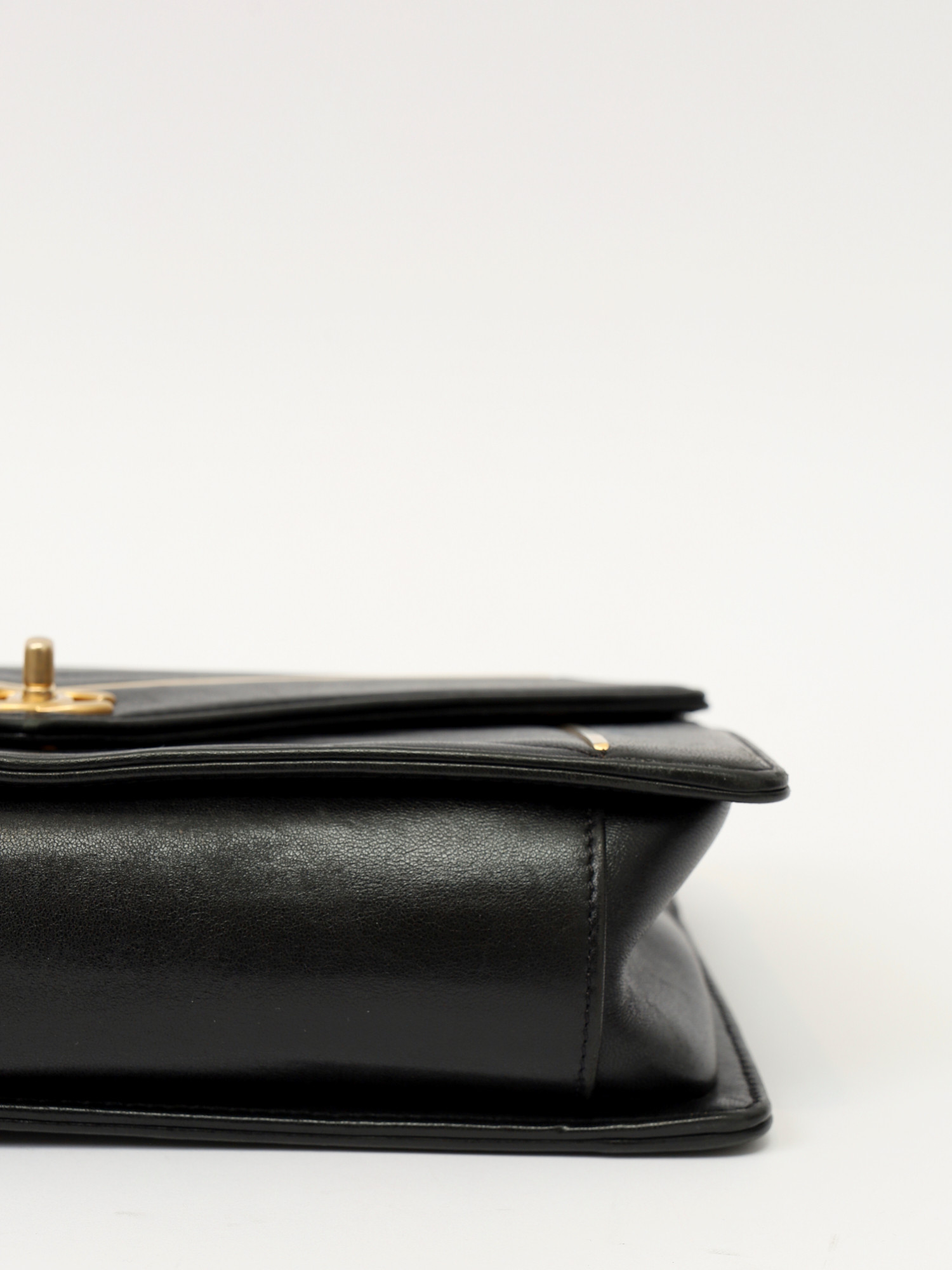 Chanel Leather Bag 9