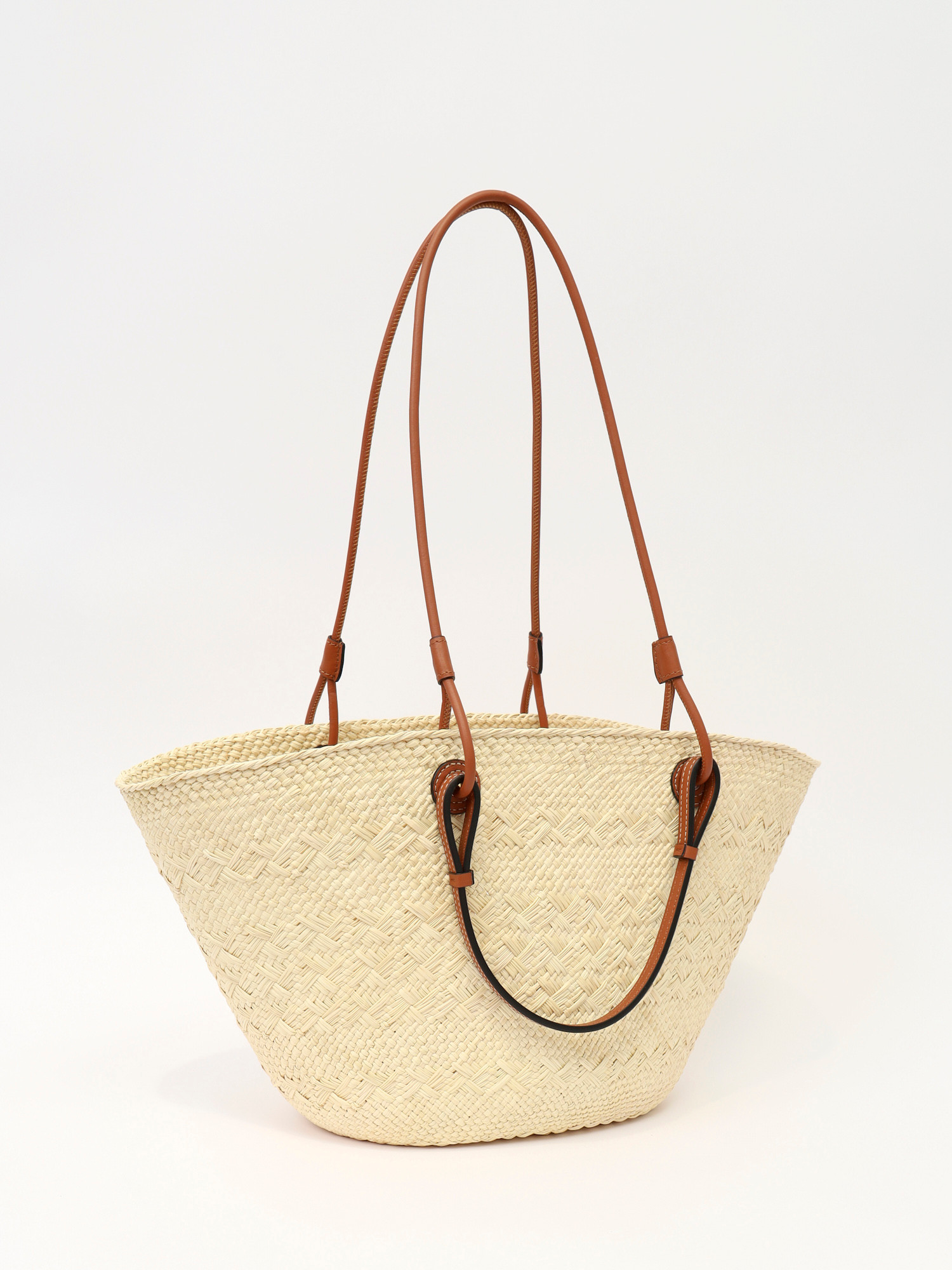 Loewe Basket  3